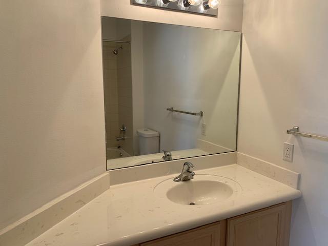 3111 Laurel Ridge Circle