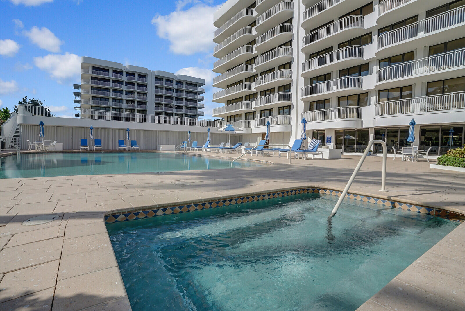 2580 S Ocean Boulevard 1 B 6