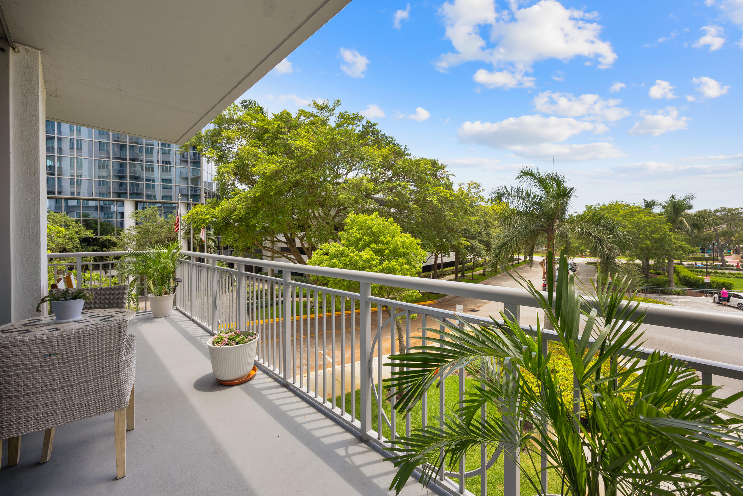300 S Australian Avenue 205