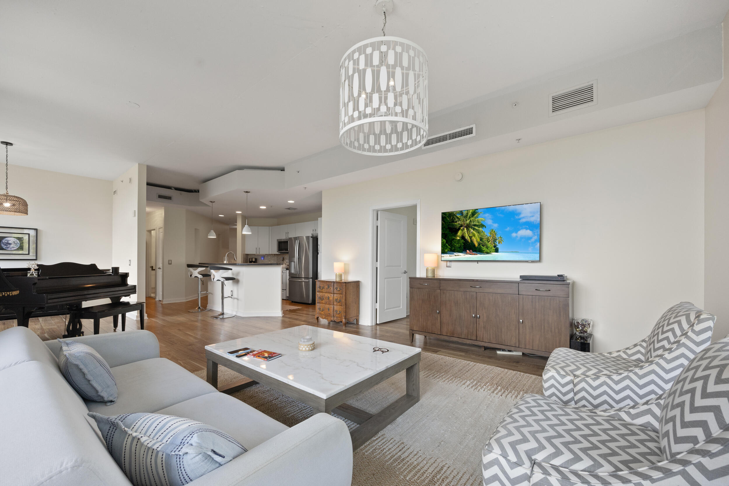 300 S Australian Avenue 205