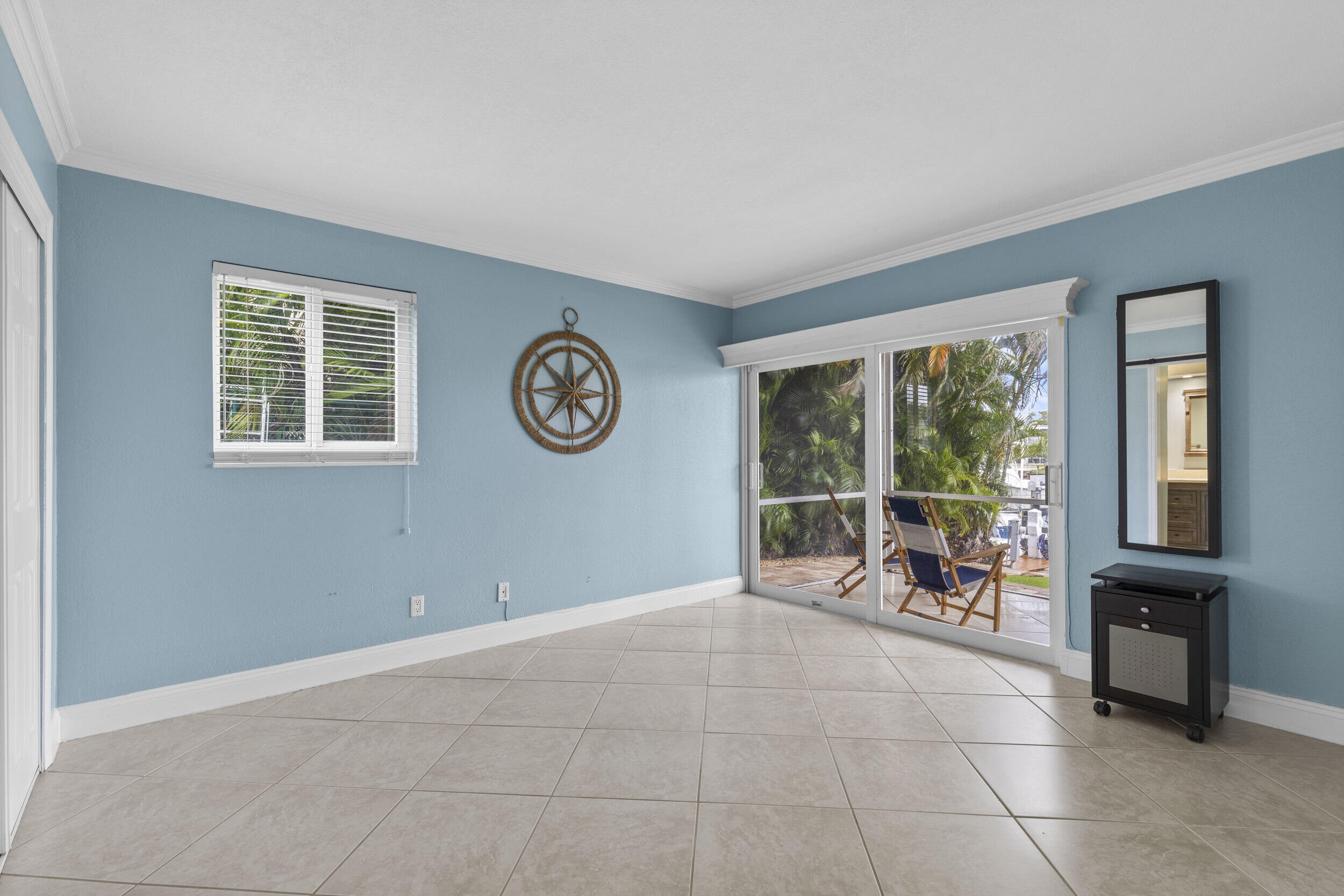 420 Northlake Court 1