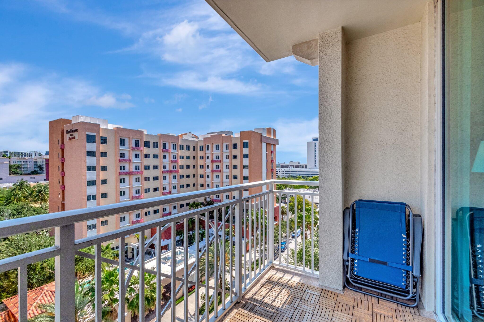 480 Hibiscus Street 709