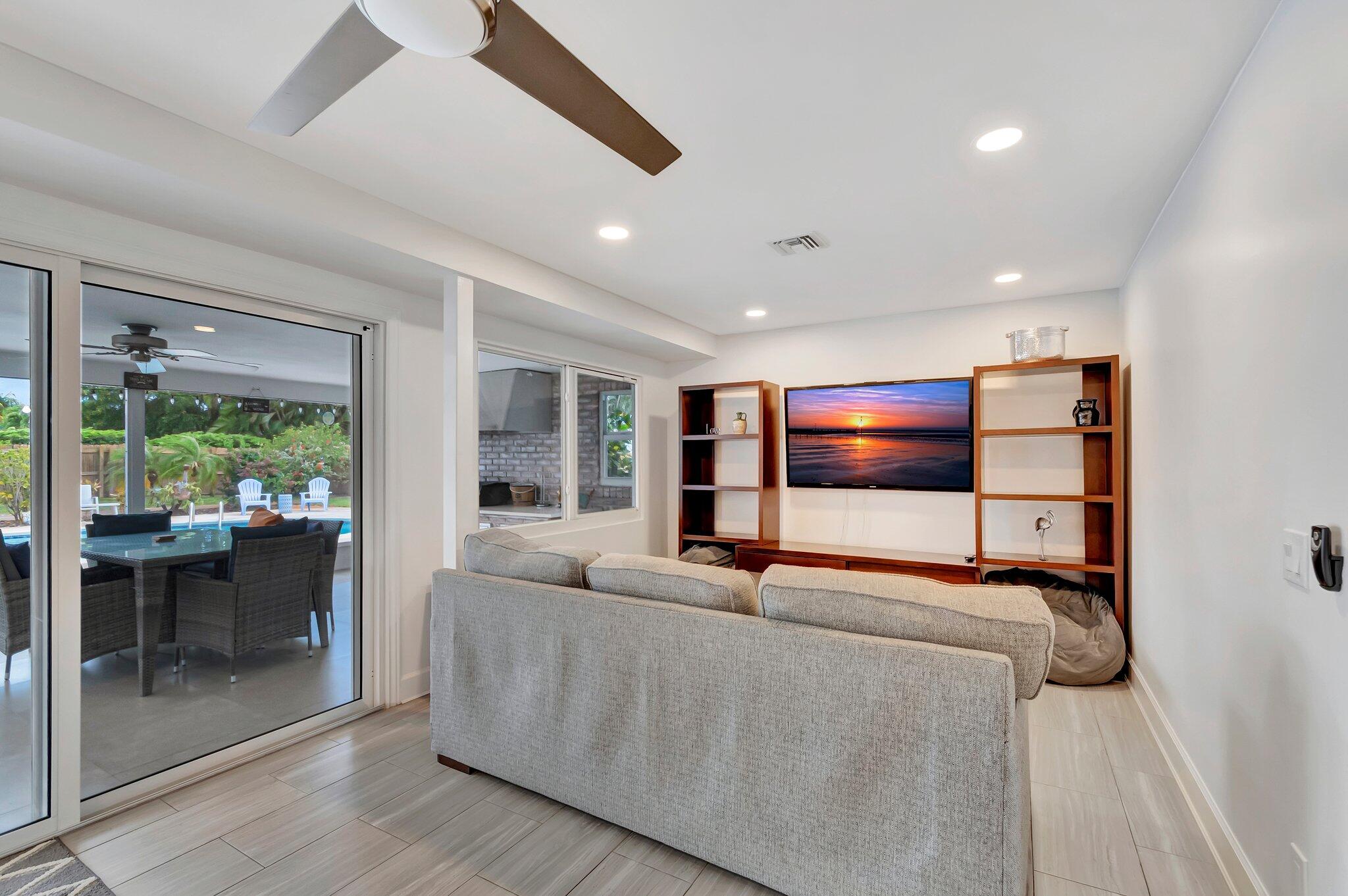 1835 Carandis Road