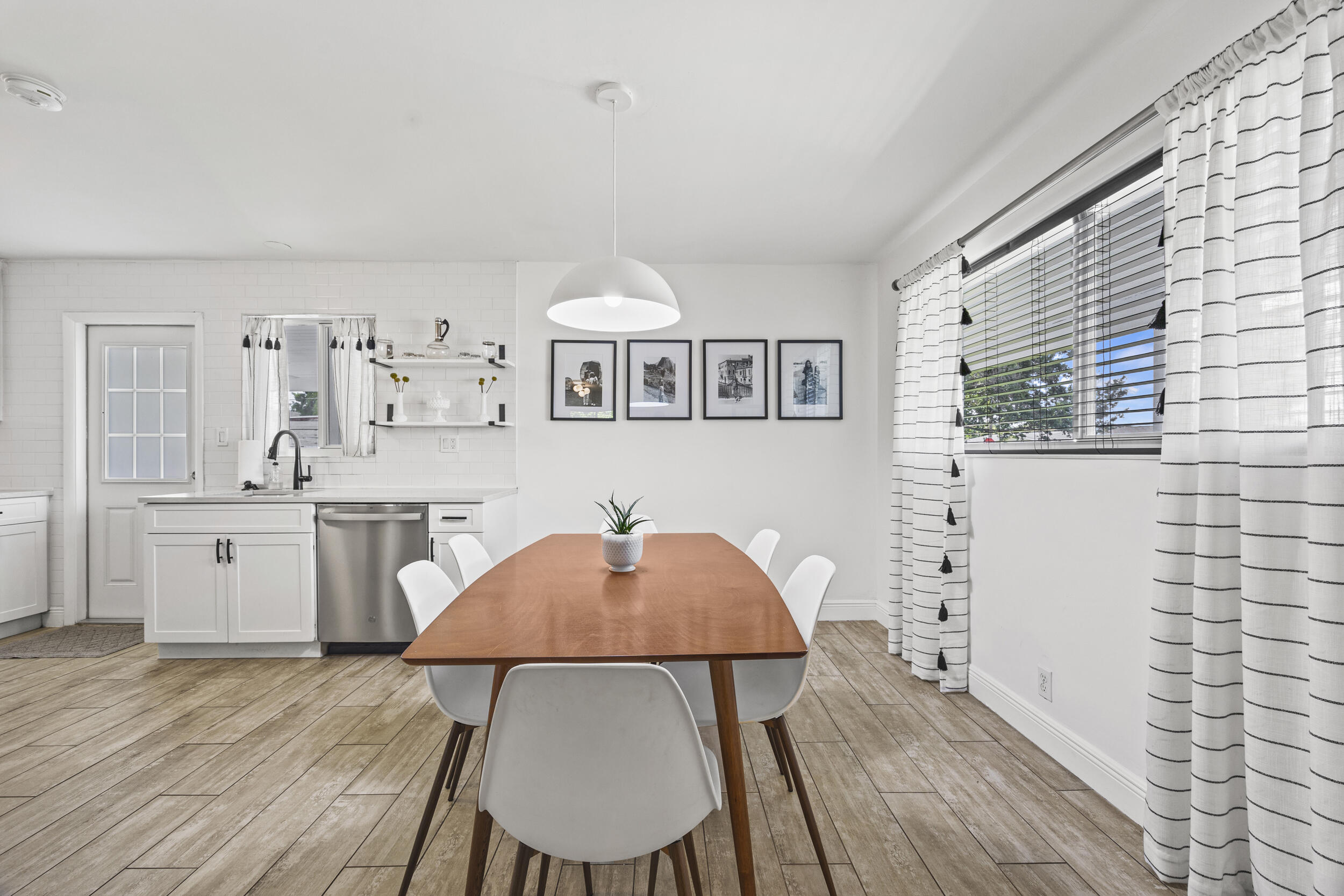 407 Riverside Drive