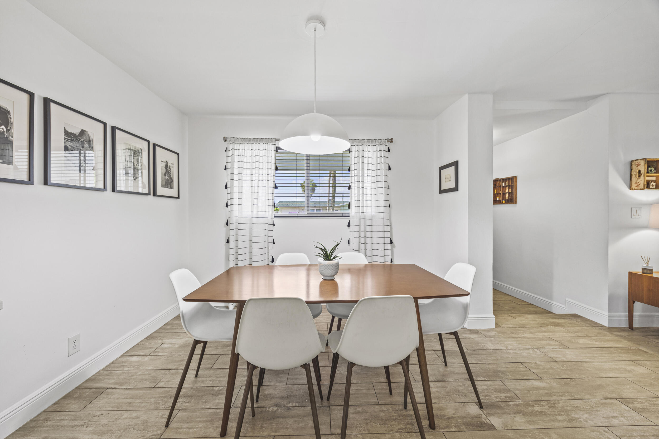 407 Riverside Drive