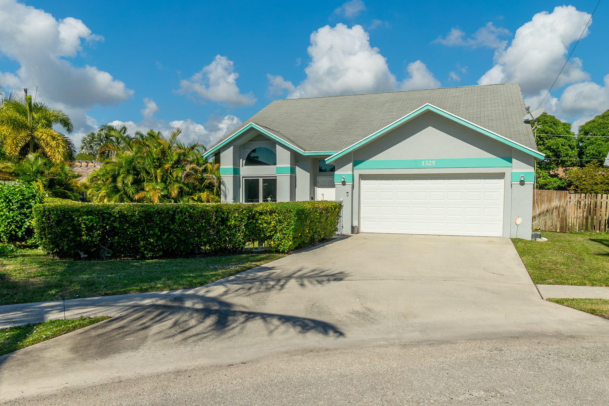 1325 Palermo Way