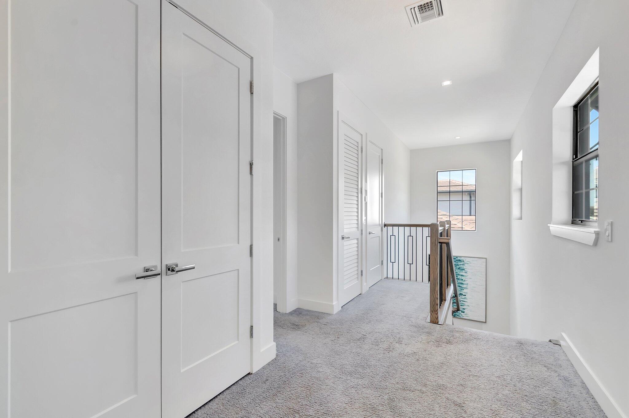 2828 Gin Berry Way