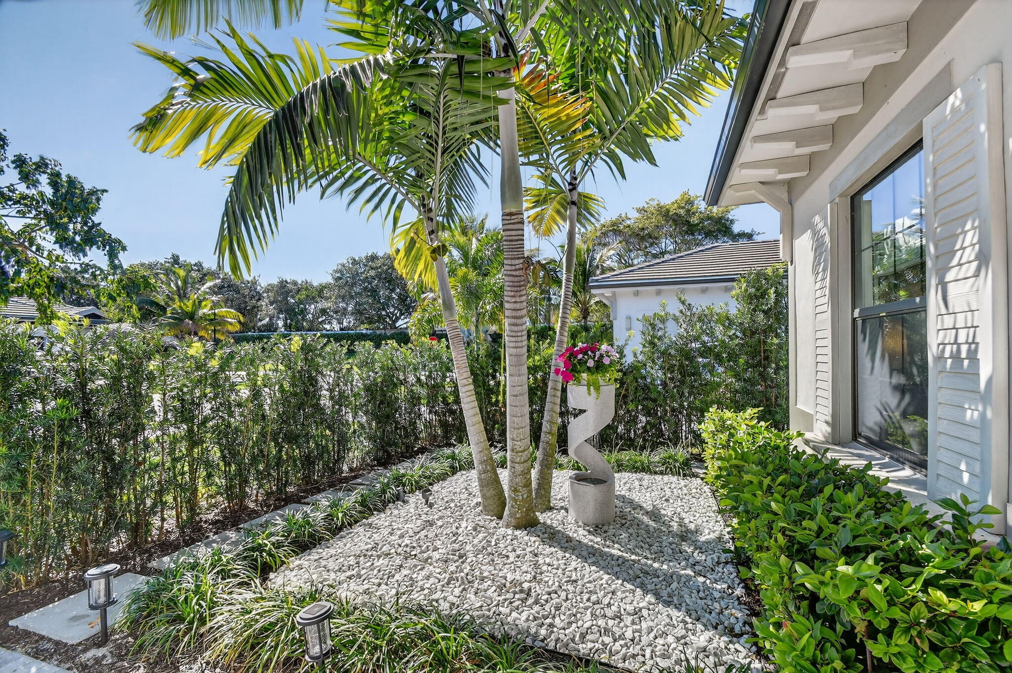 3089 Bellflower Circle