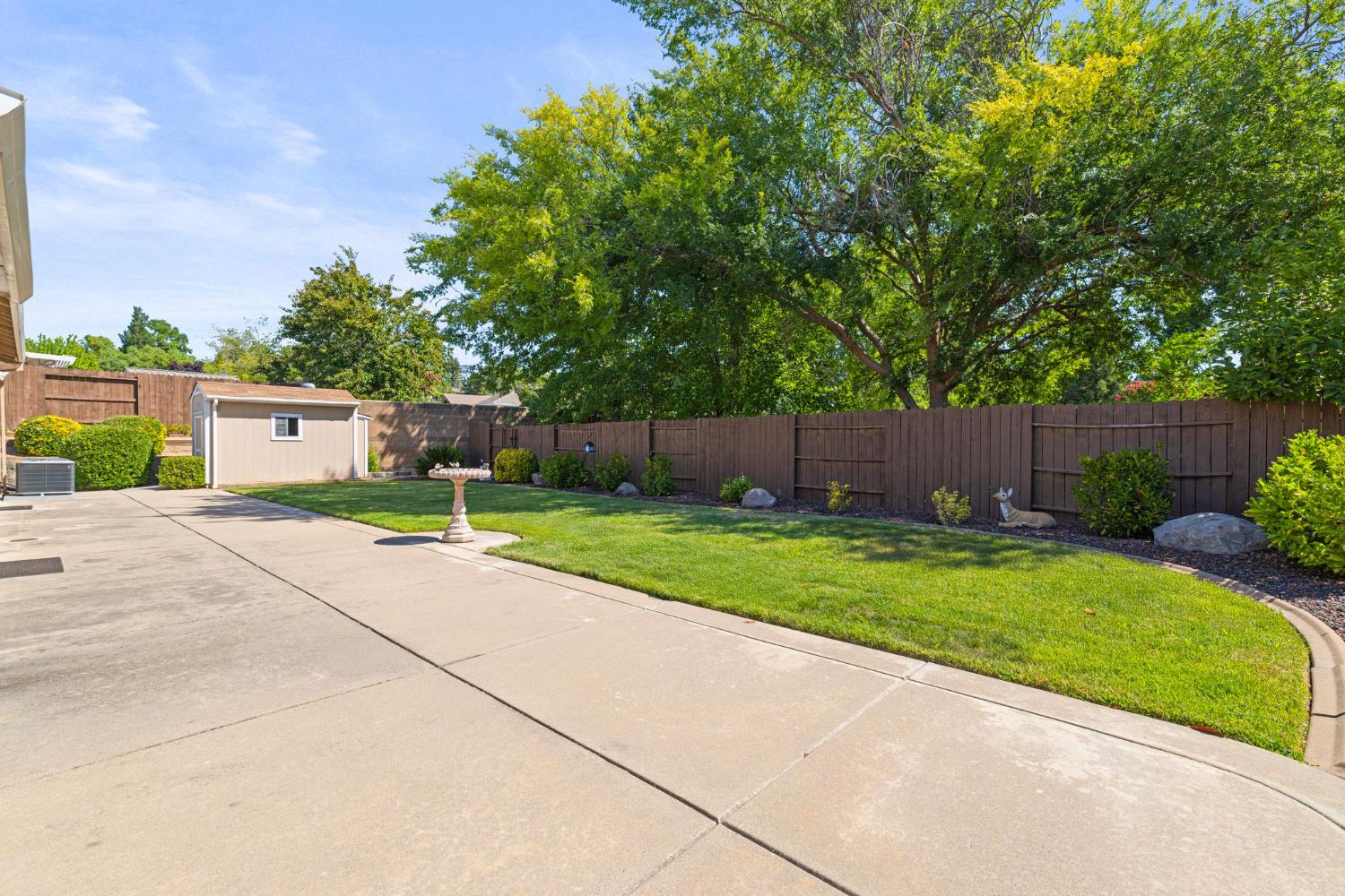 117 Hawk Crest Way