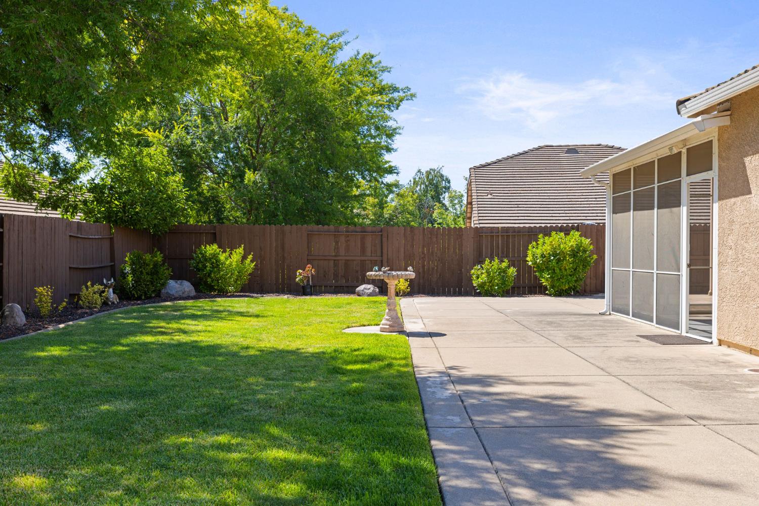 117 Hawk Crest Way