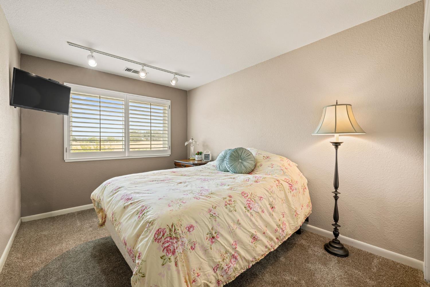 6156 Puerto Drive