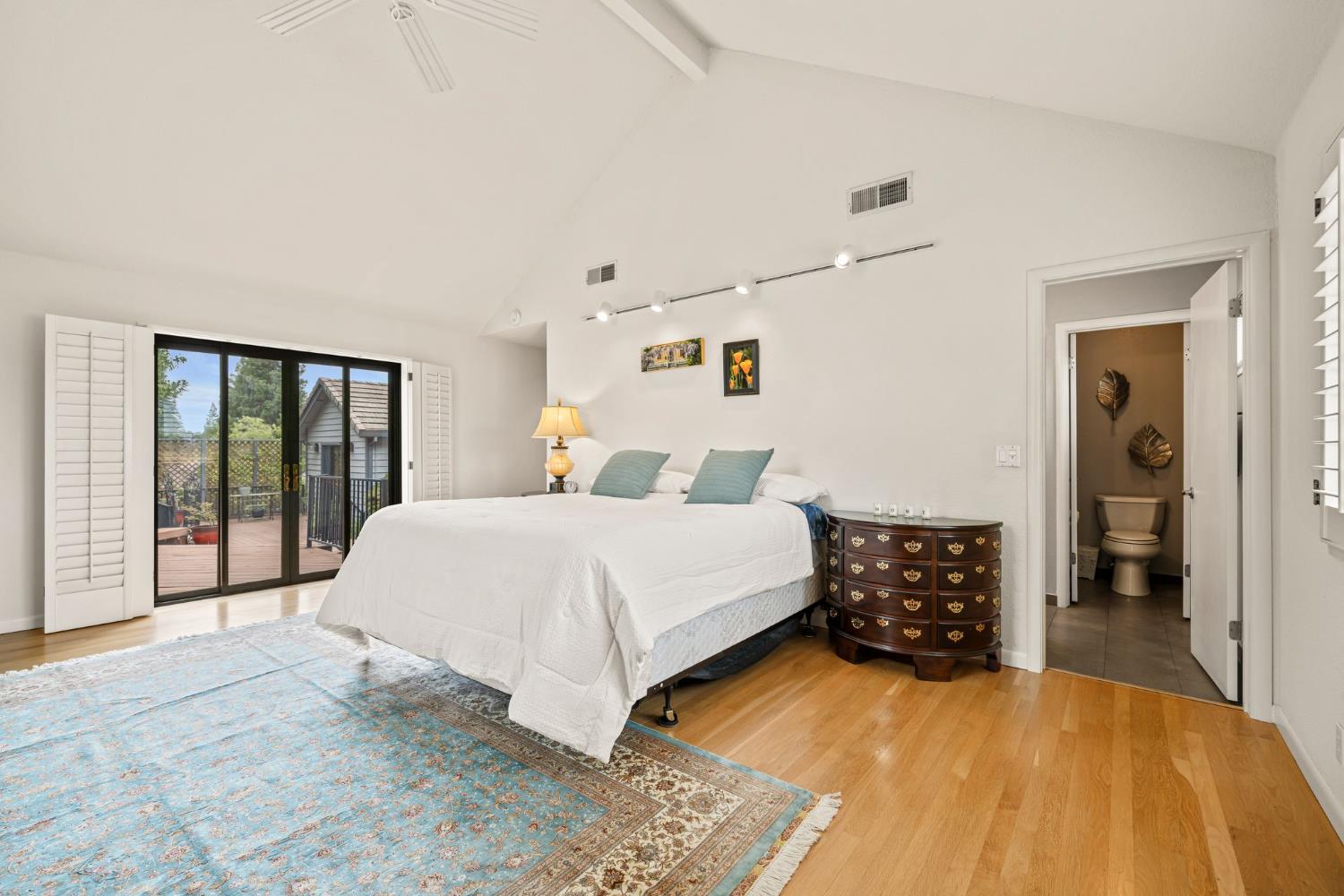 6156 Puerto Drive