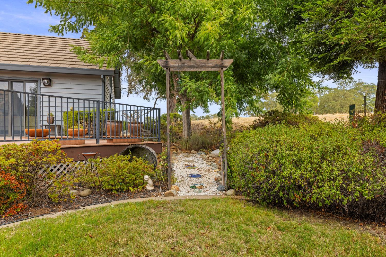 6156 Puerto Drive