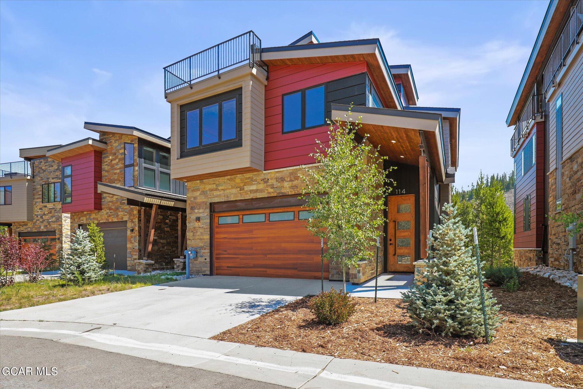 114 PRESERVE Way