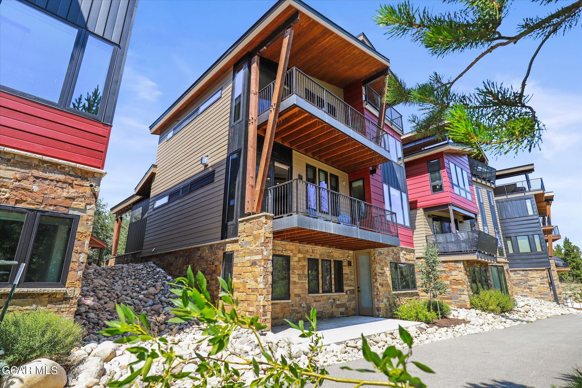 114 PRESERVE Way