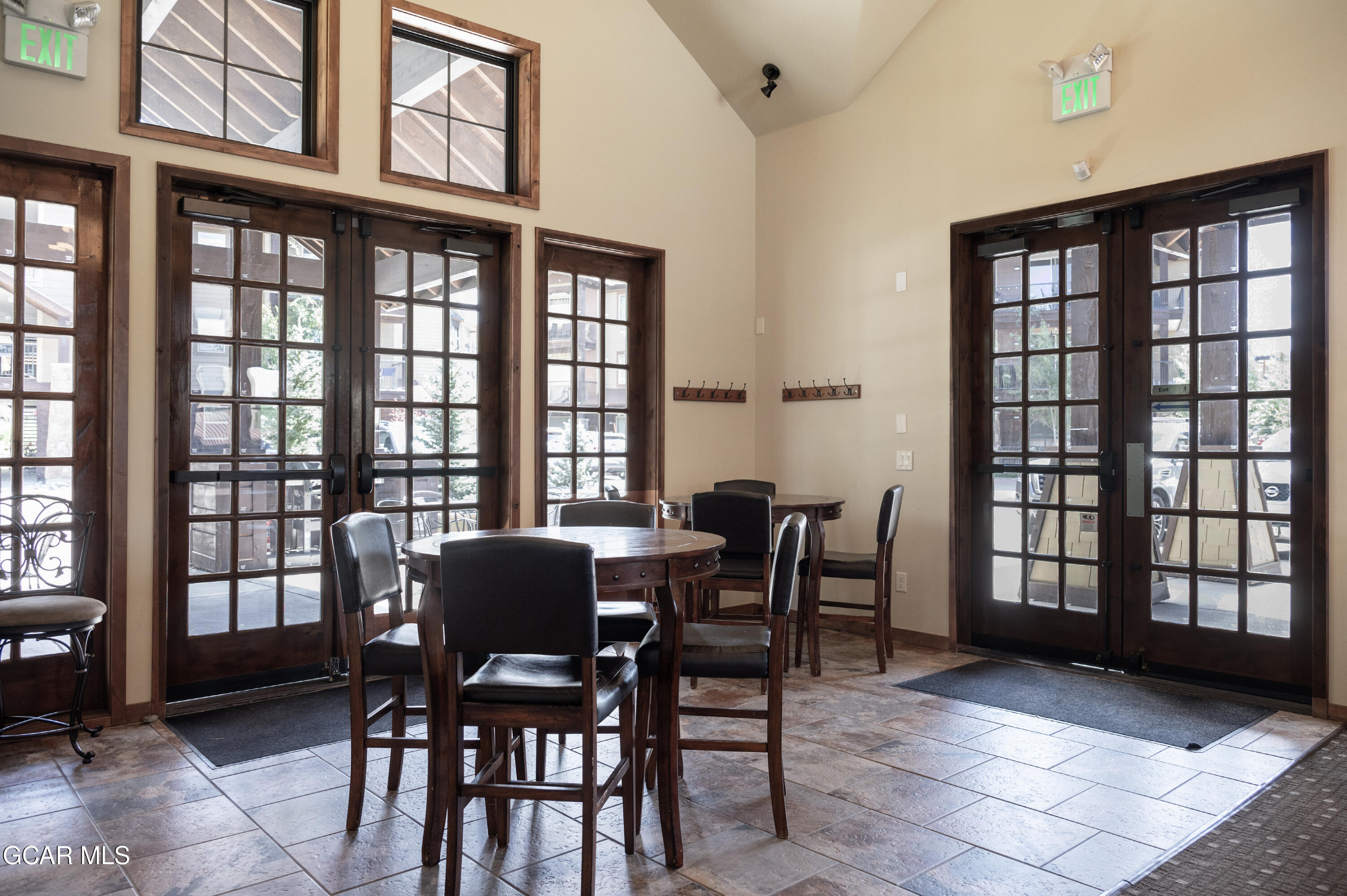 801 Trailhead Circle 833
