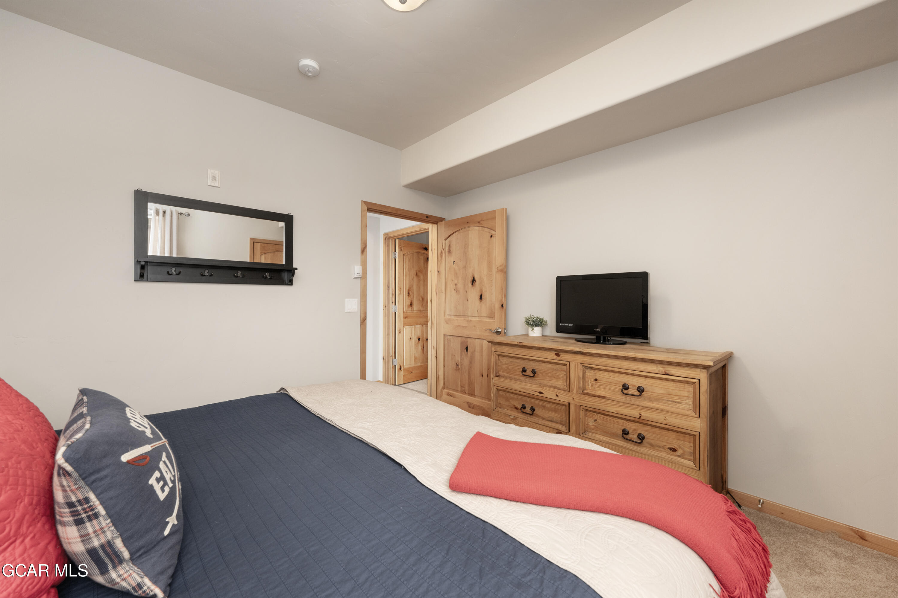 801 Trailhead Circle 833