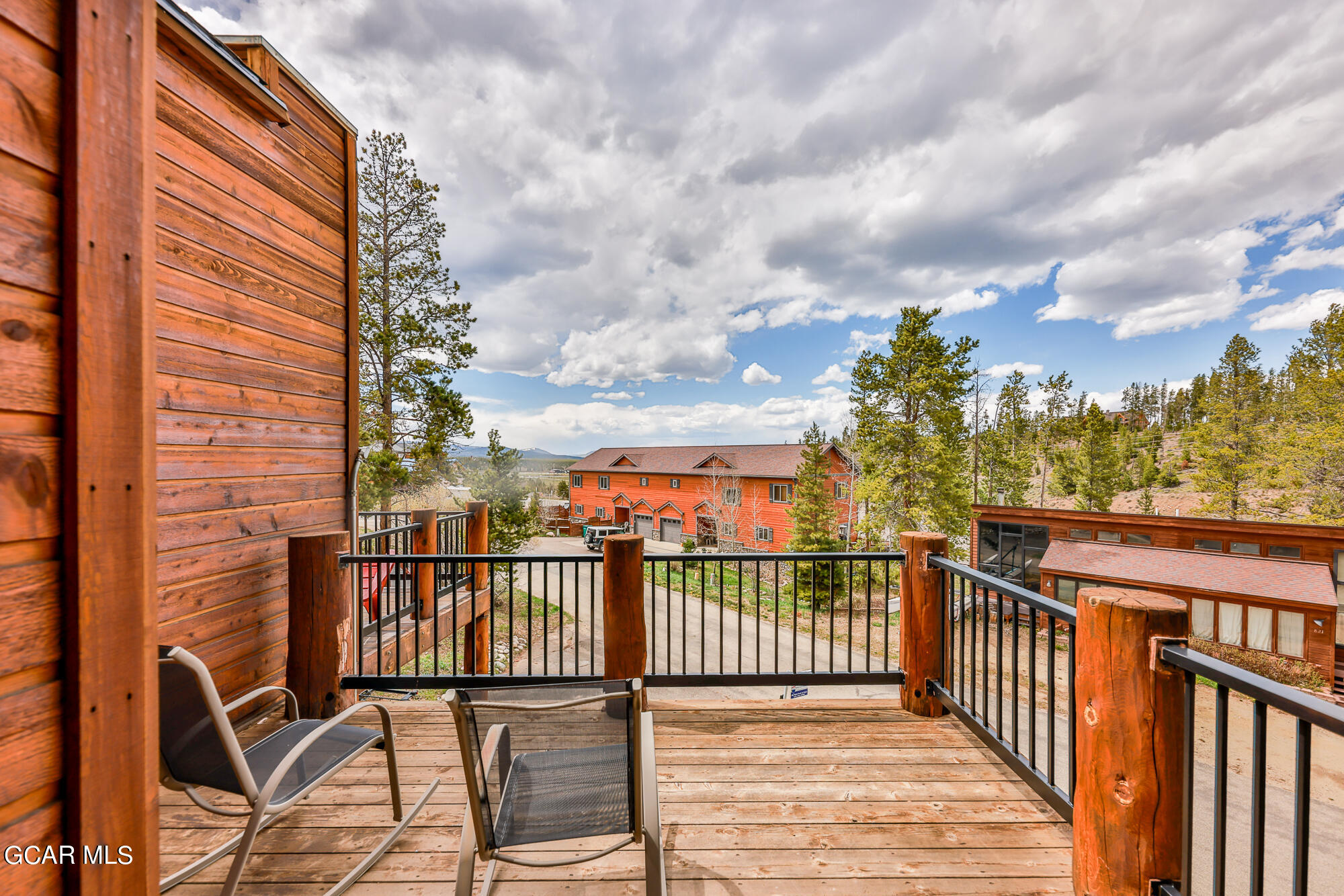 822 BADGER Lane