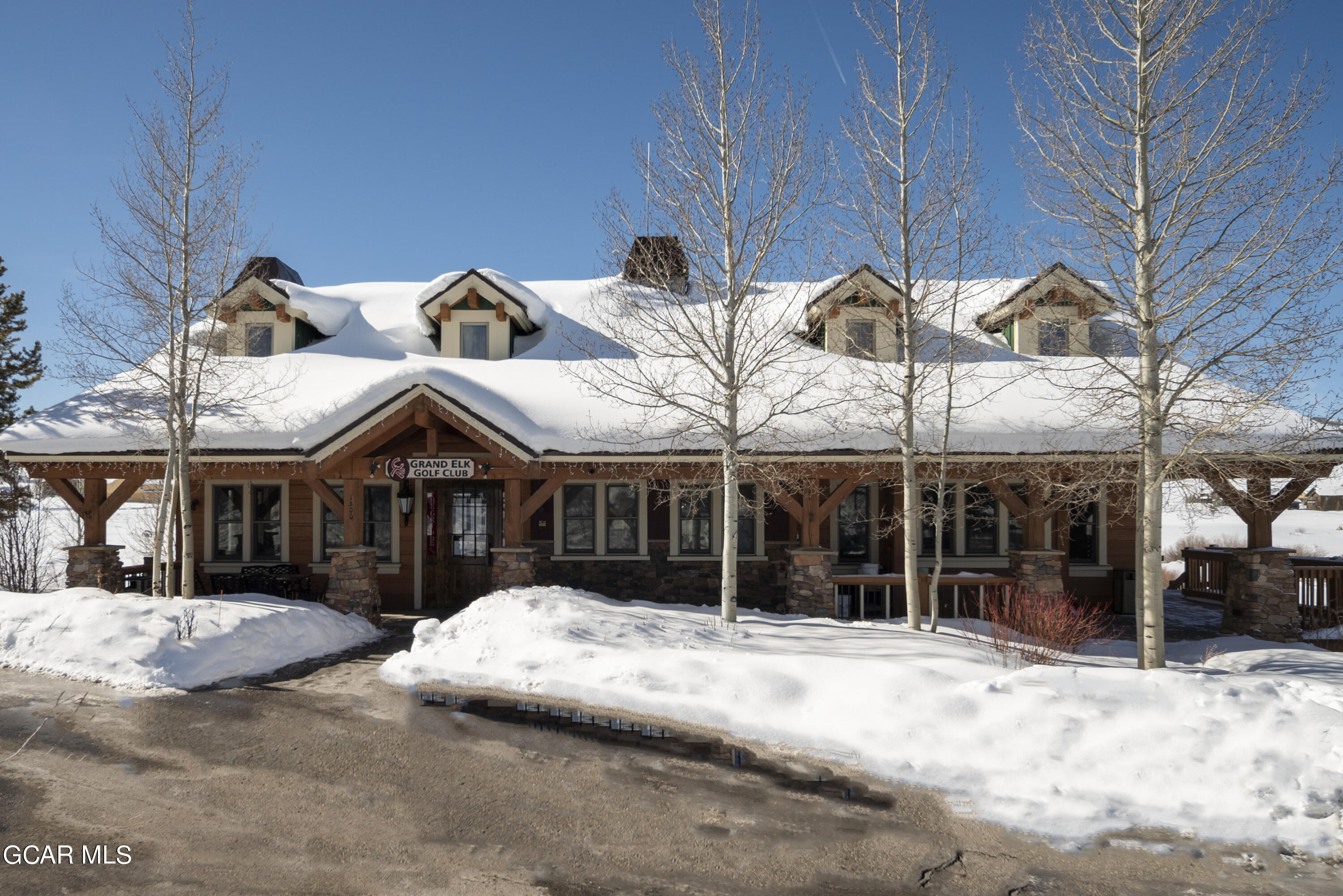 640 Buckhorn Drive