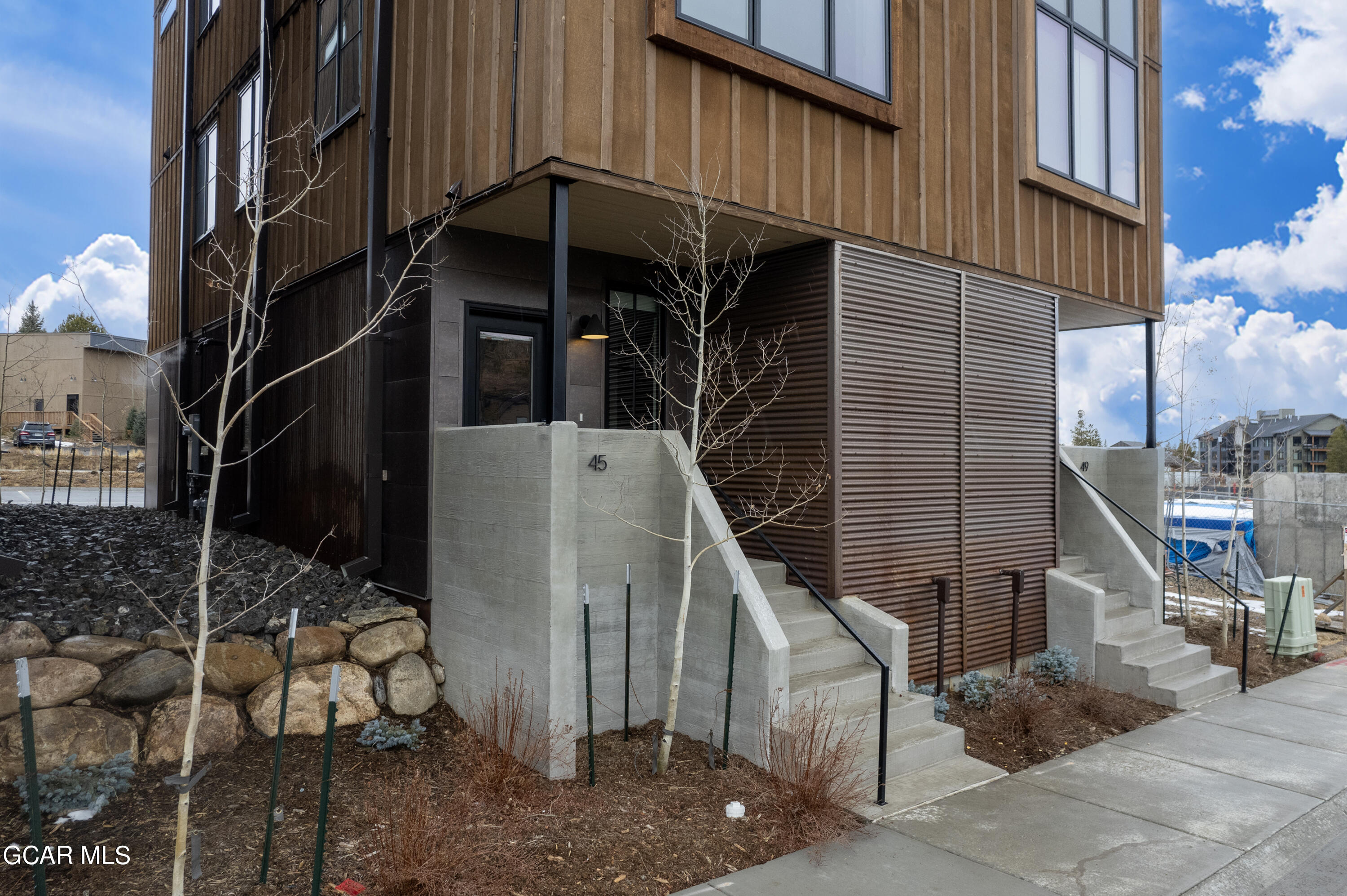 45 SKI IDLEWILD Road