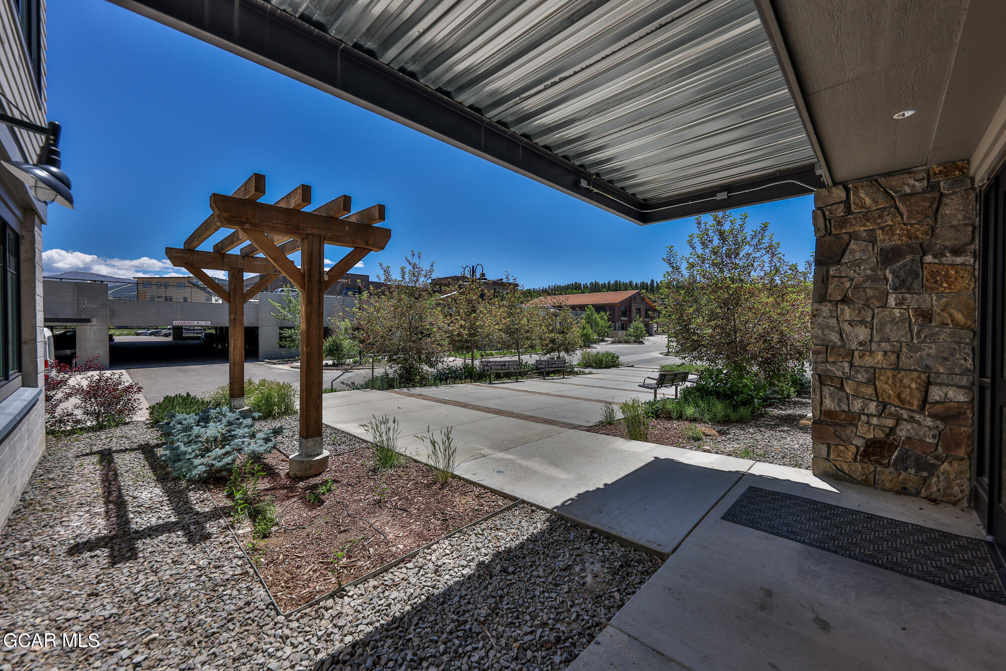 400 Baker Drive TE207