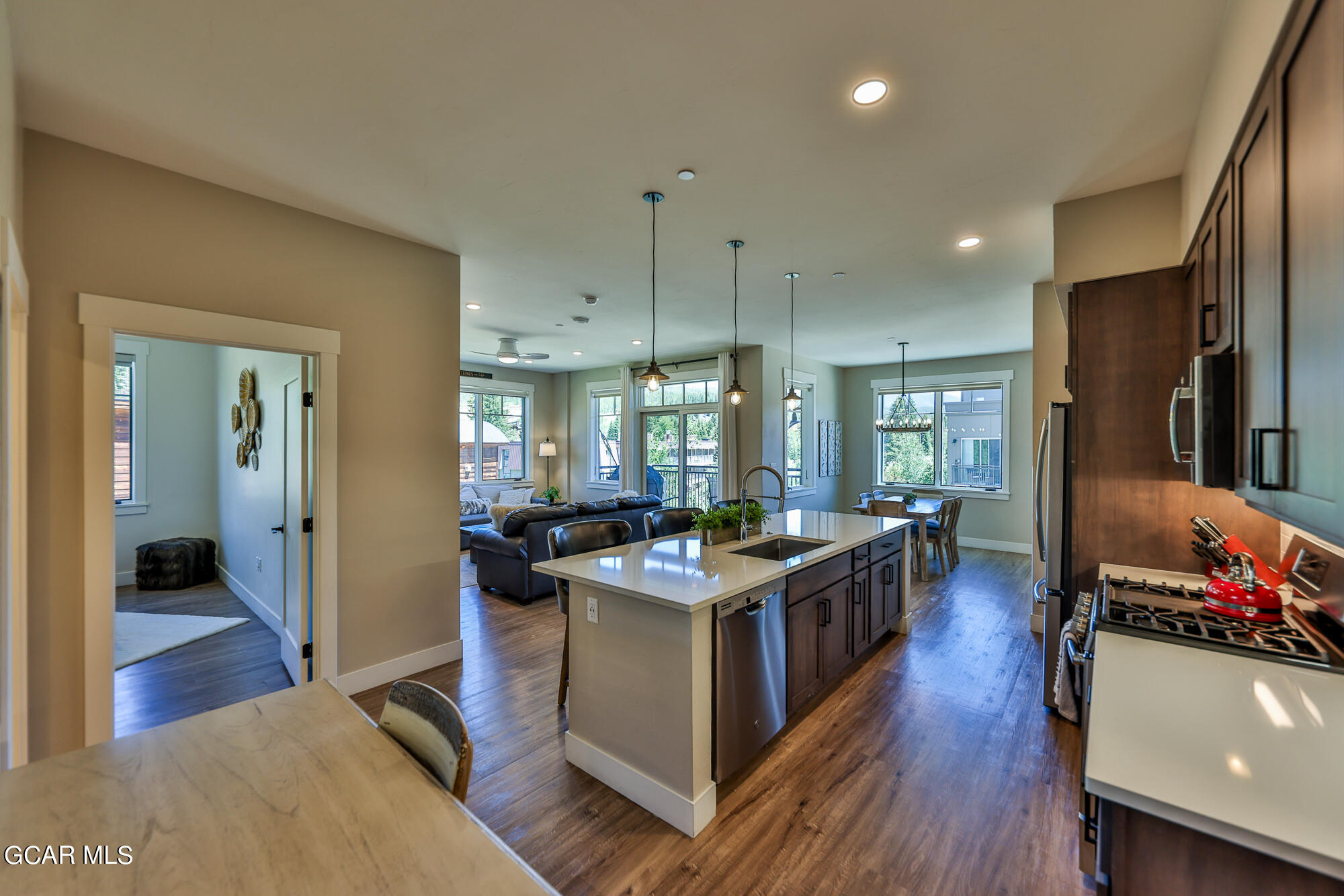 400 Baker Drive TE207