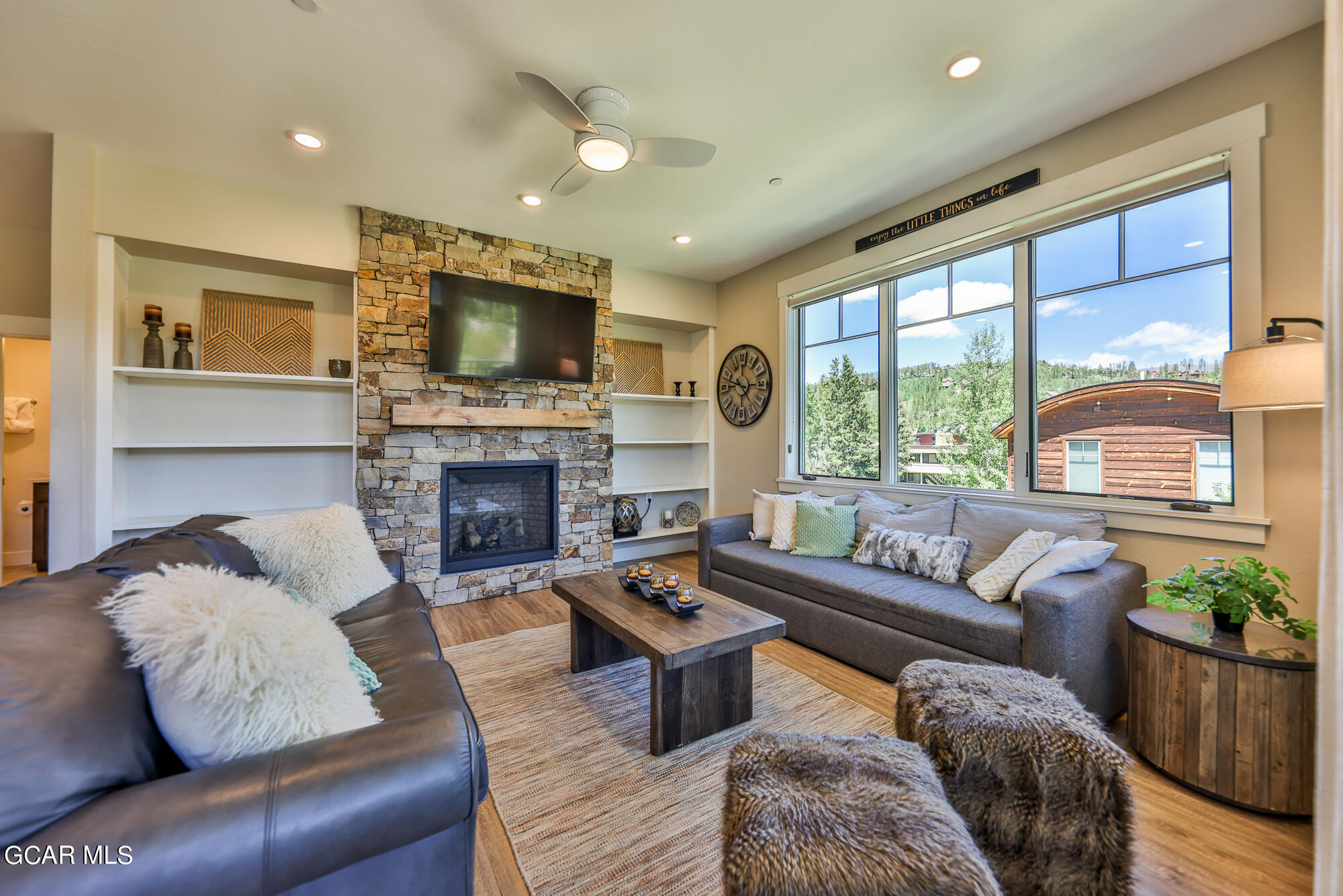 400 Baker Drive TE207