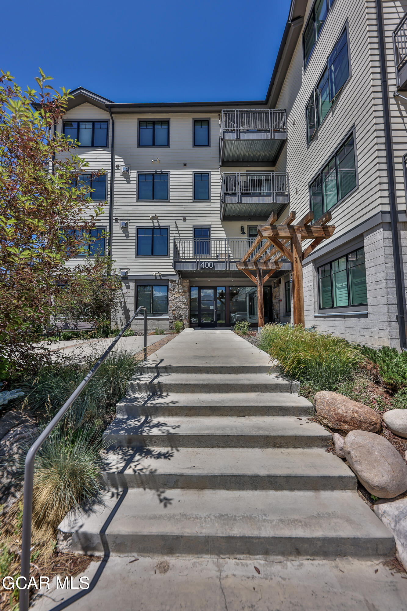 400 Baker Drive TE207