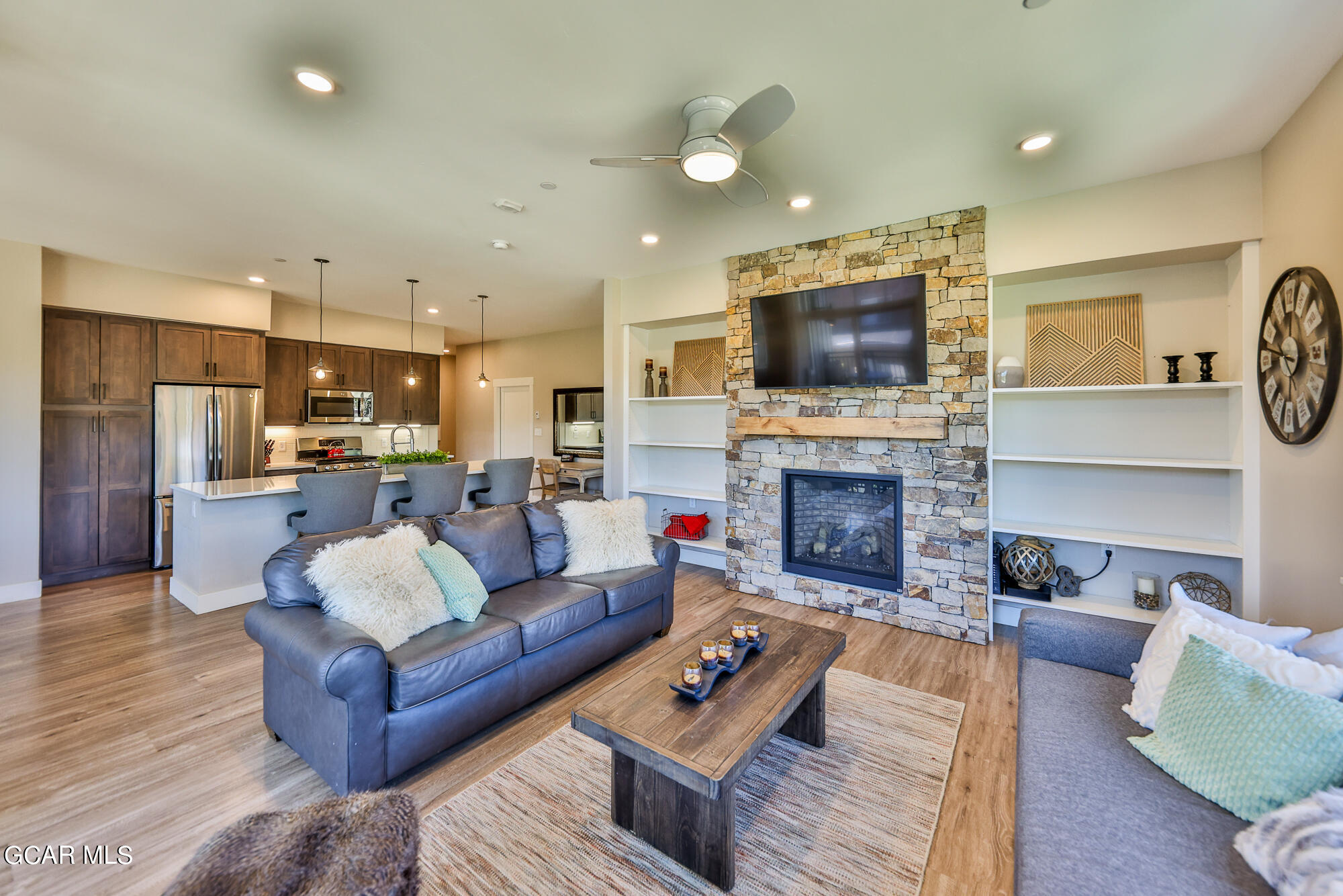 400 Baker Drive TE207