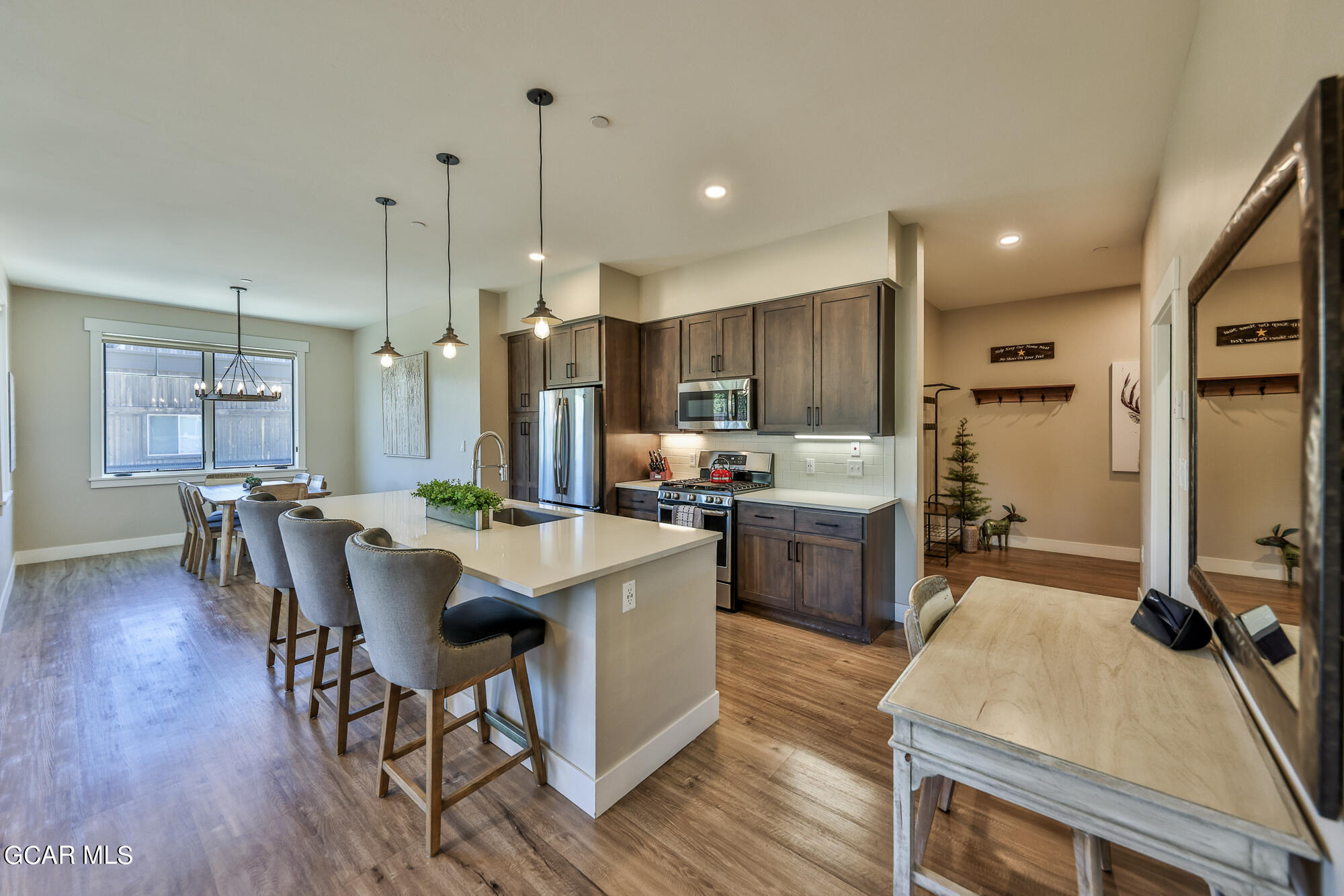 400 Baker Drive TE207