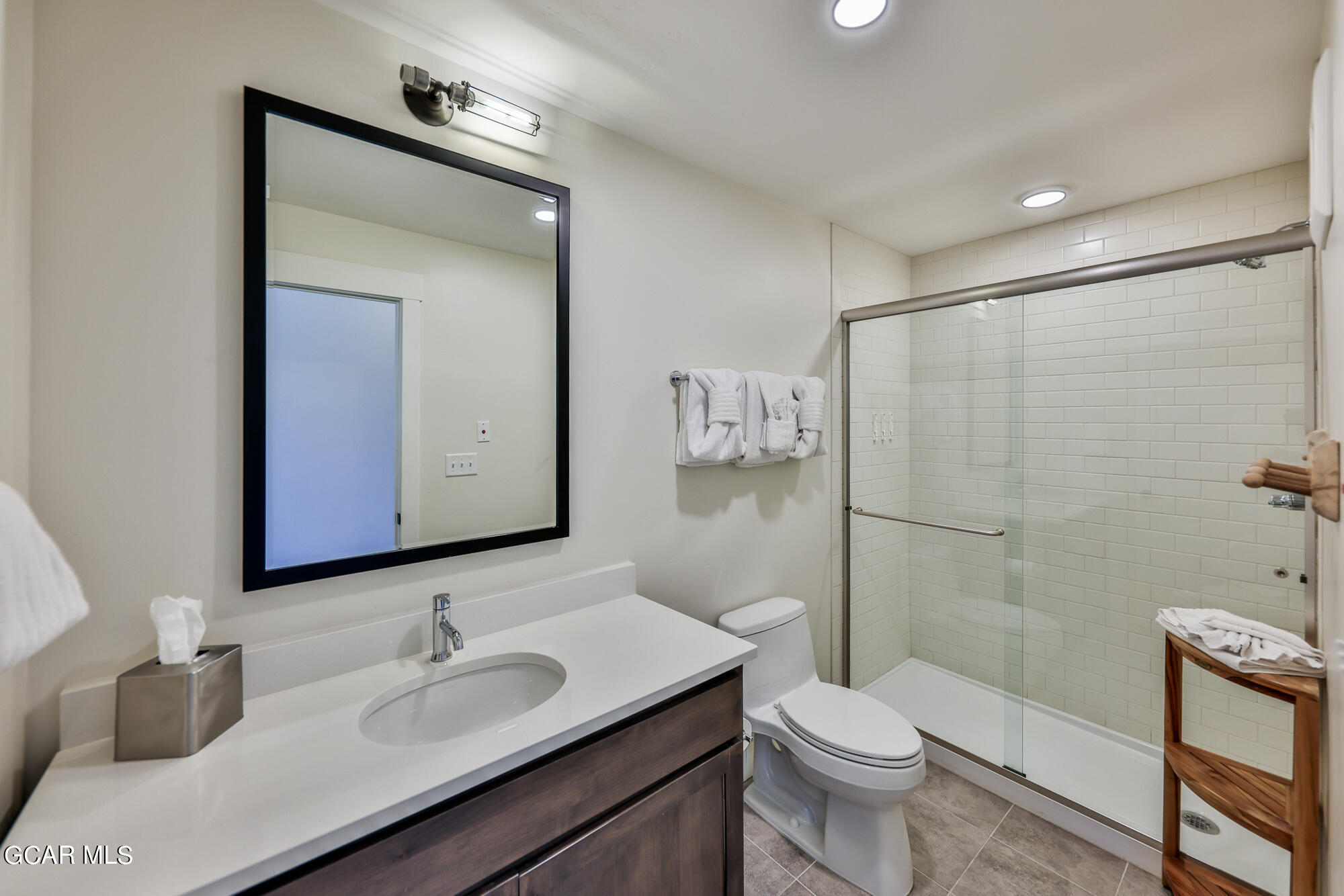 400 Baker Drive TE207