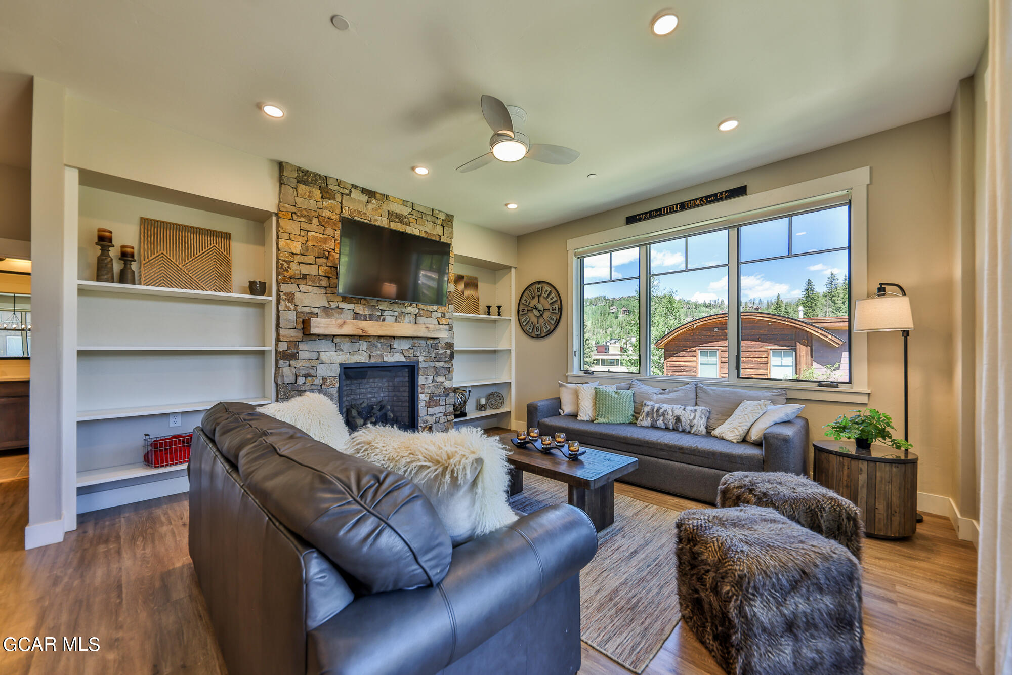 400 Baker Drive TE207