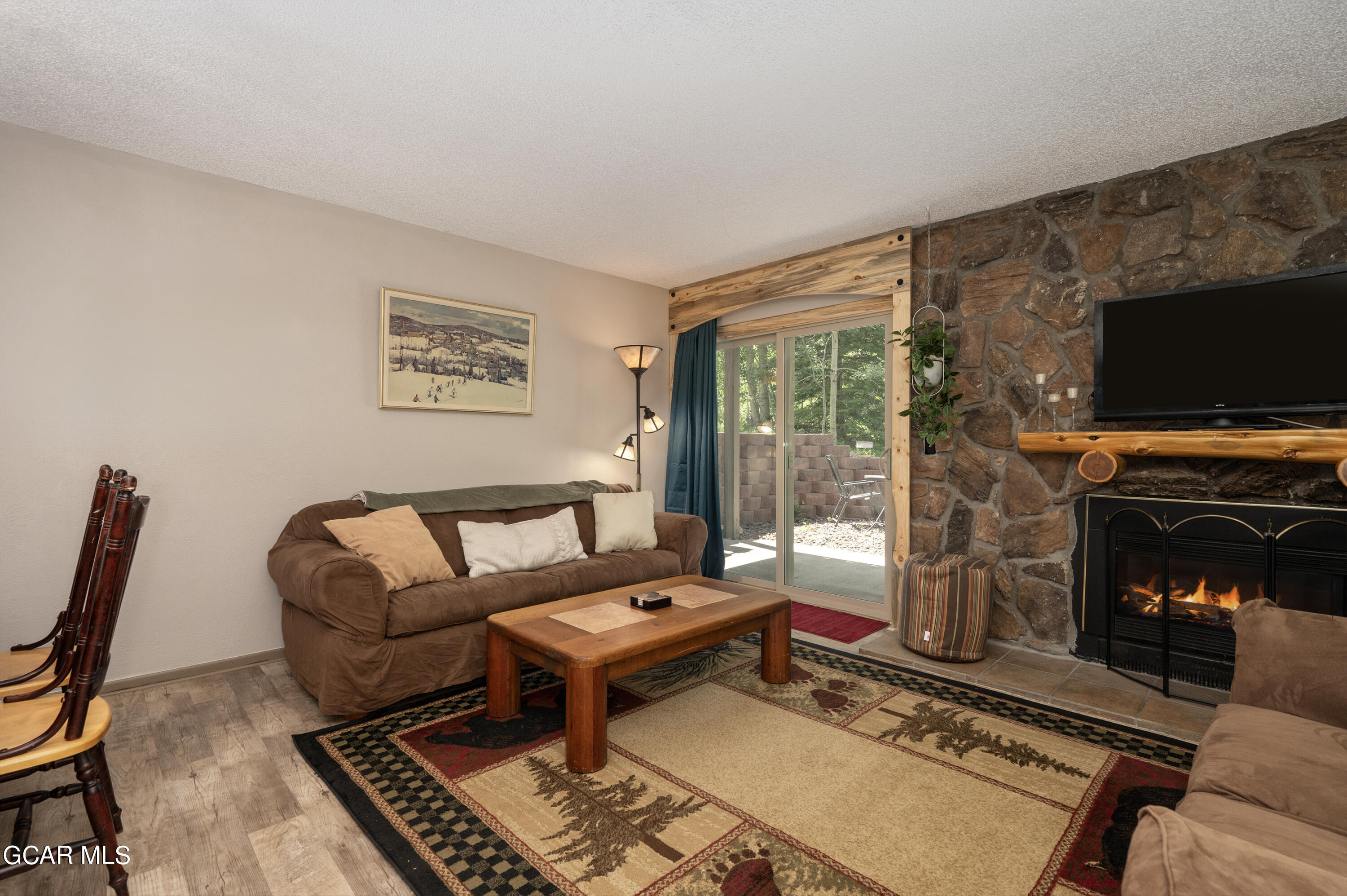 520 Kings Crossing Road B101