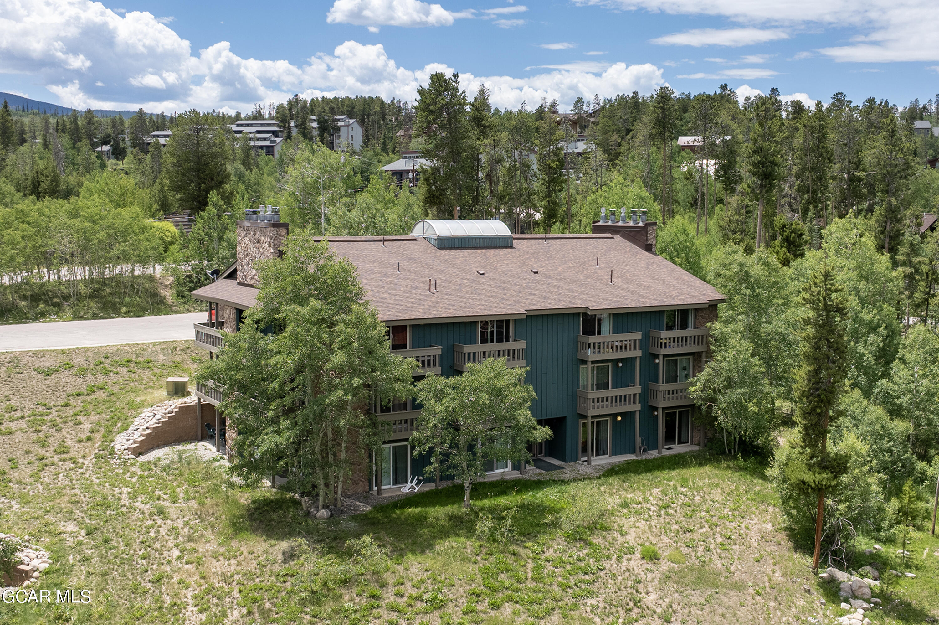 520 Kings Crossing Road B101