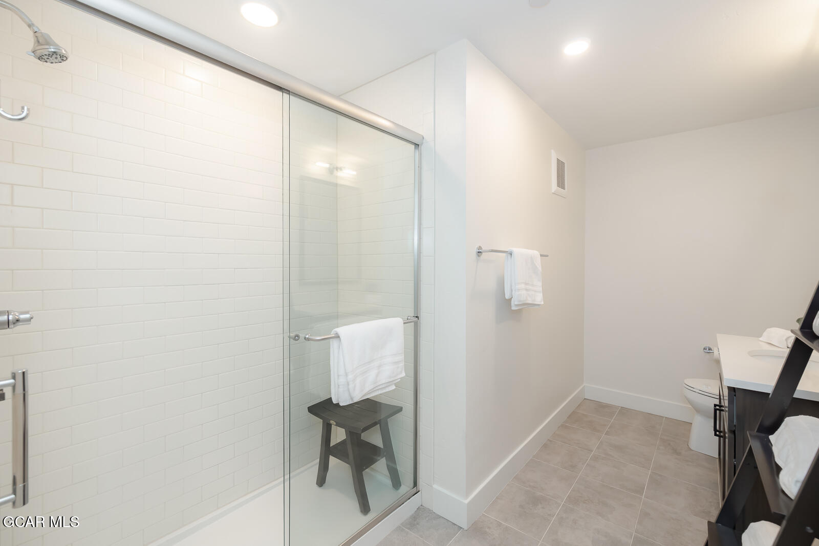 400 Baker Drive TE103