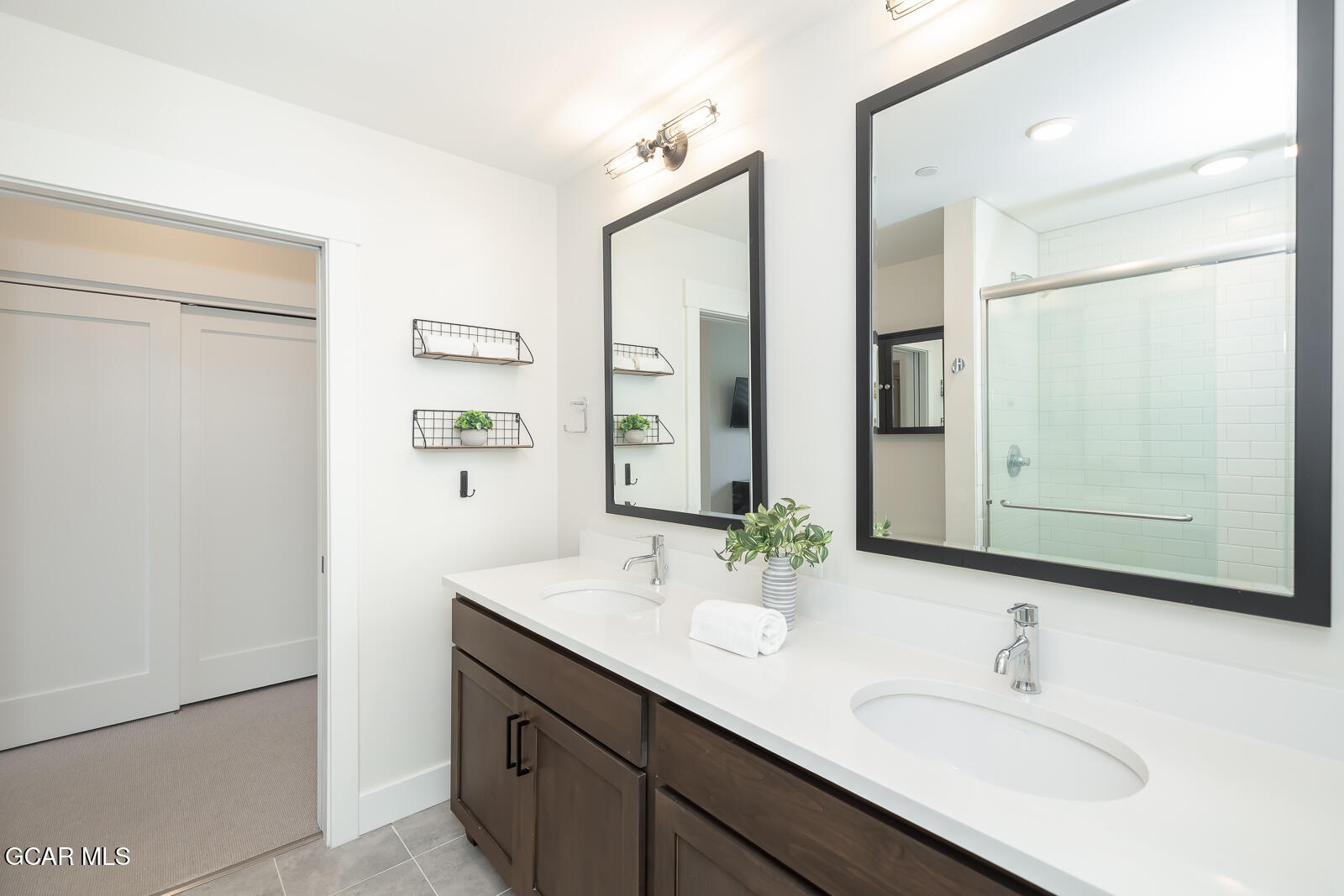 400 Baker Drive TE103