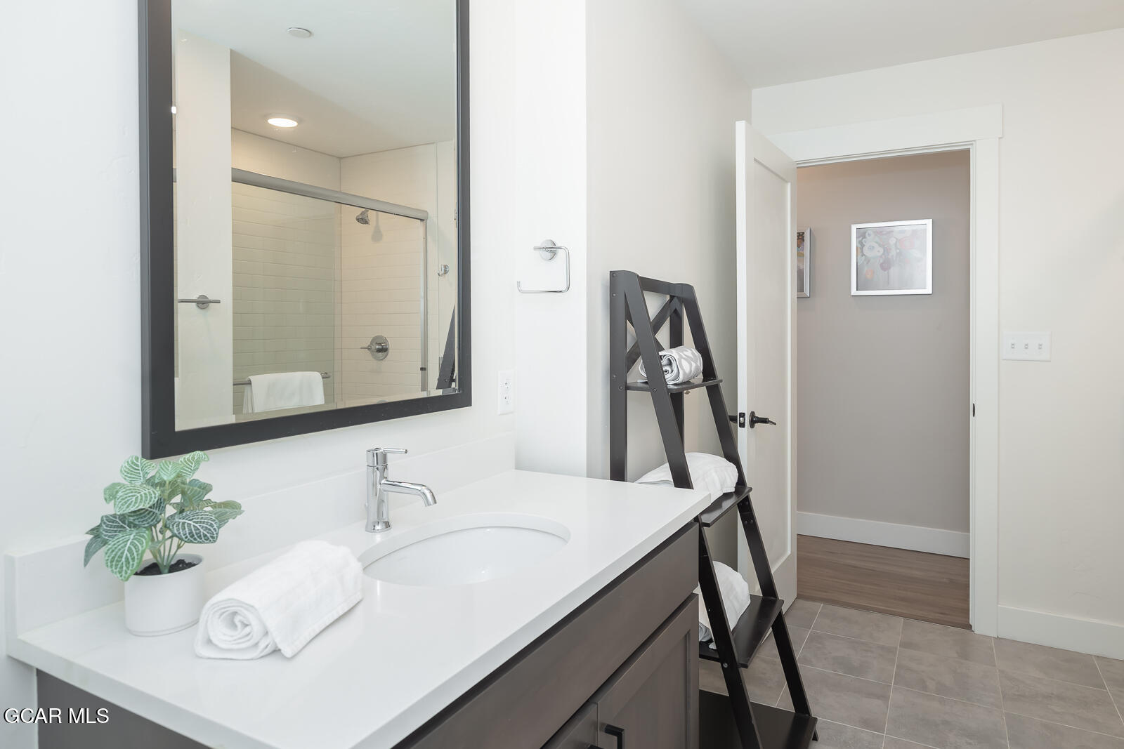 400 Baker Drive TE103