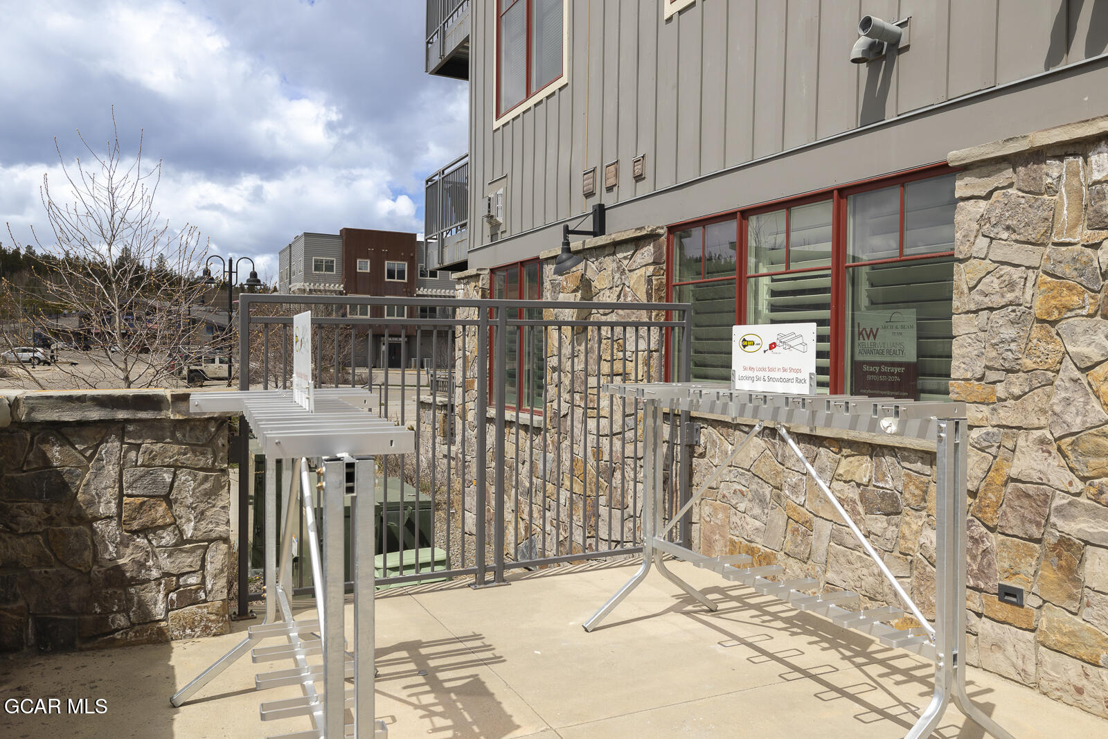 400 Baker Drive TE103