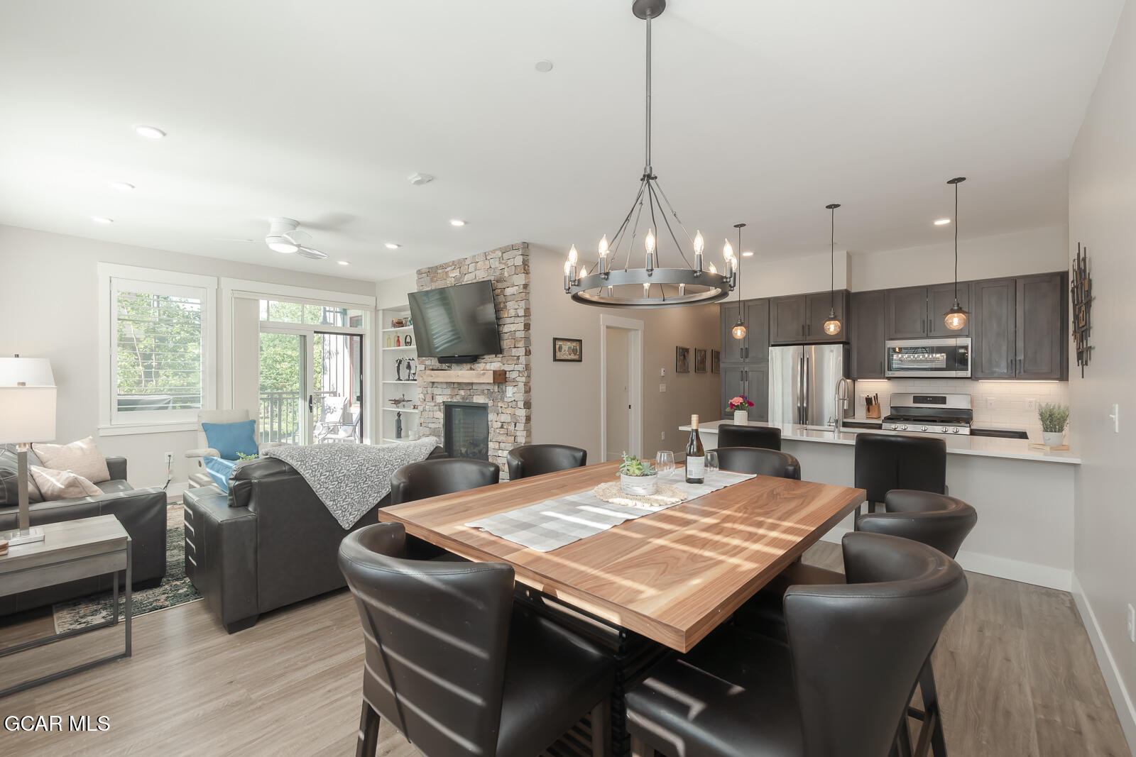 400 Baker Drive TE103