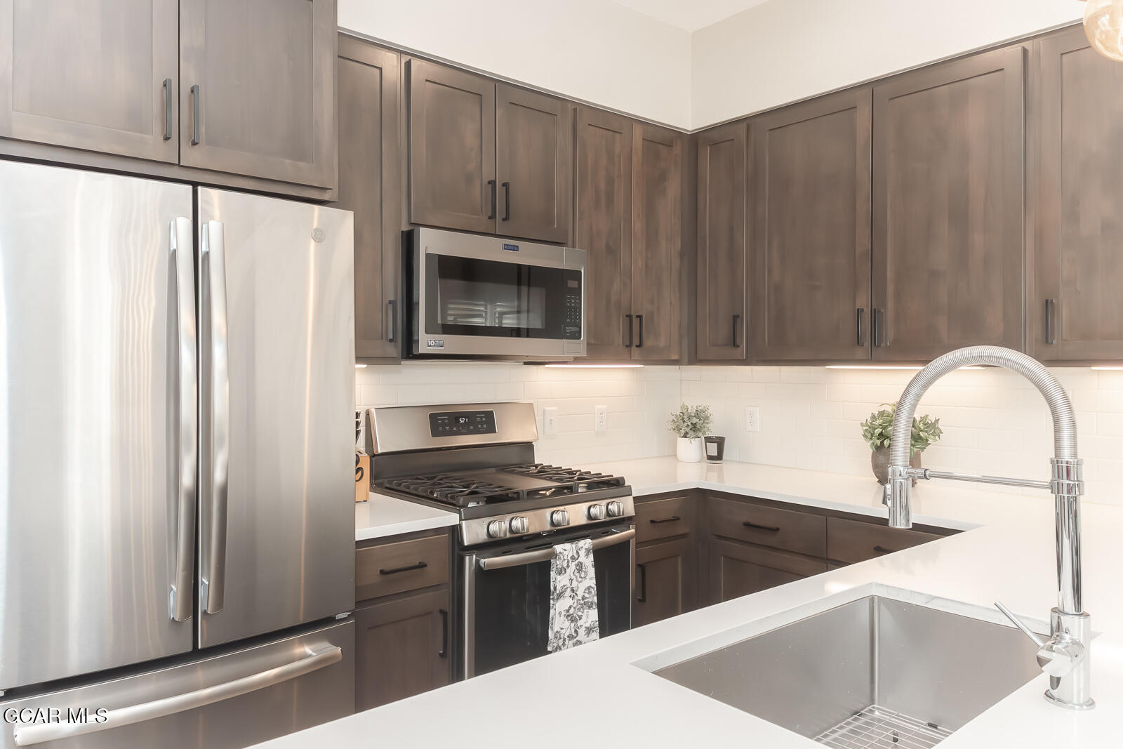 400 Baker Drive TE103