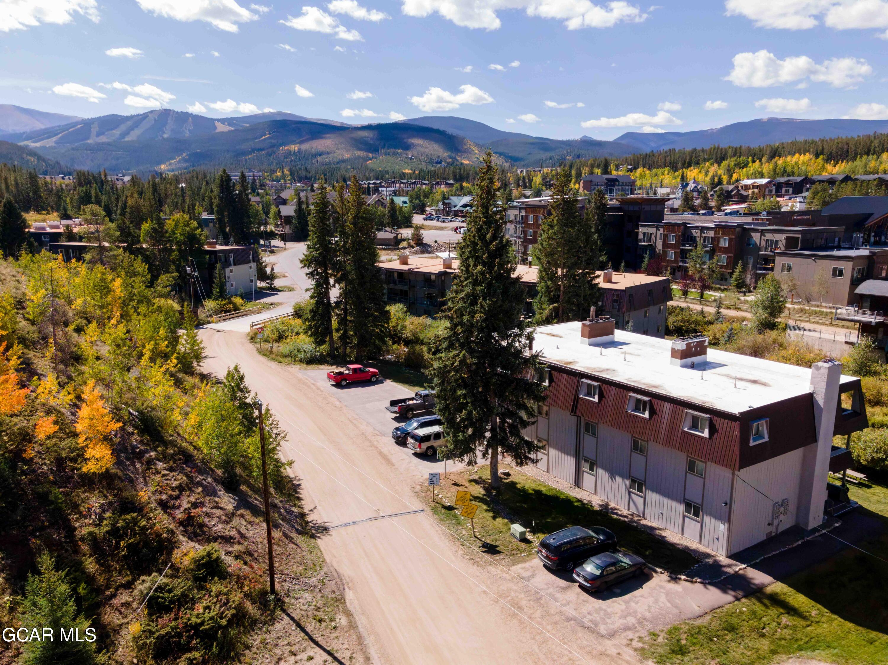 225 Hi Country Drive 11-1213