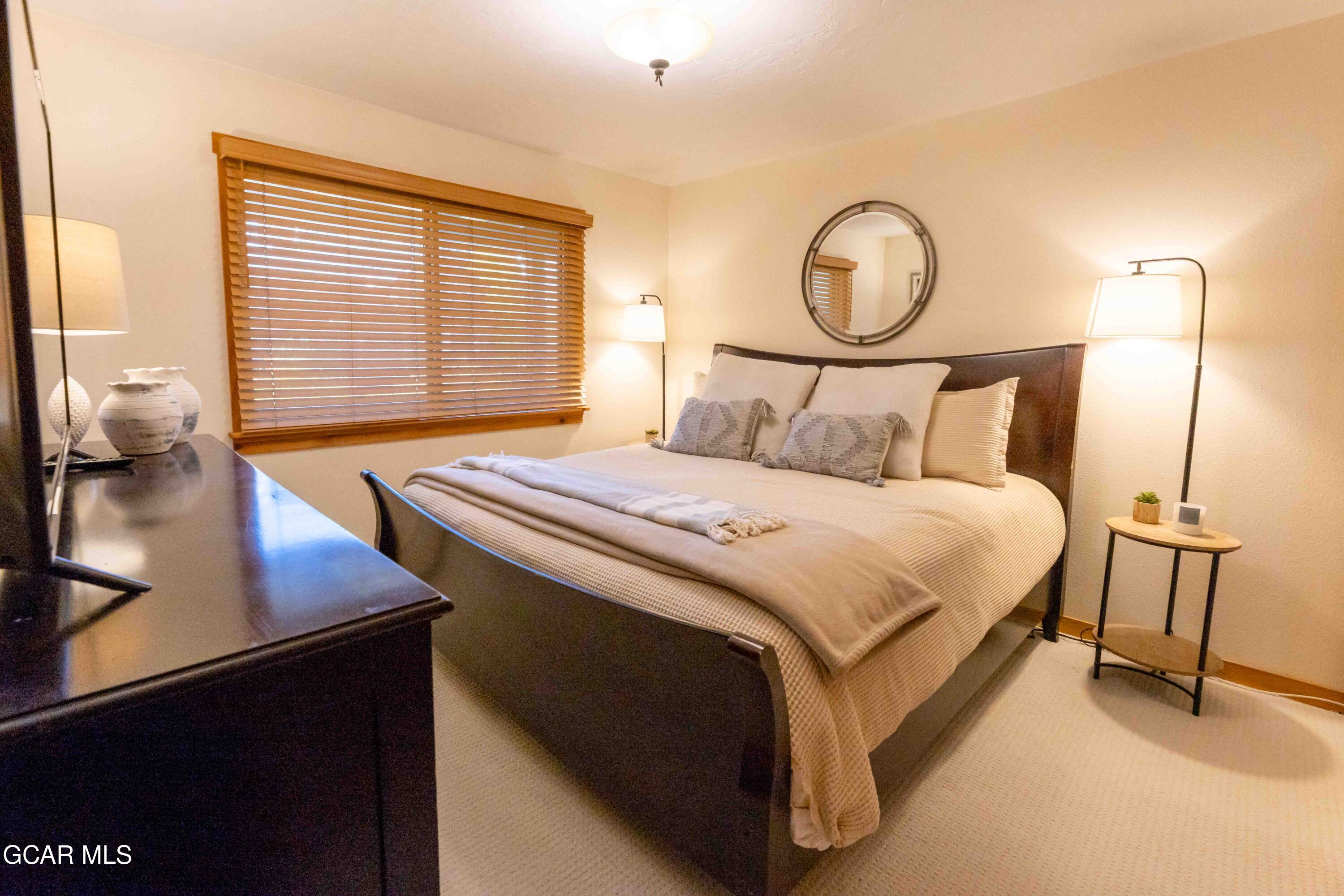 225 Hi Country Drive 11-1213