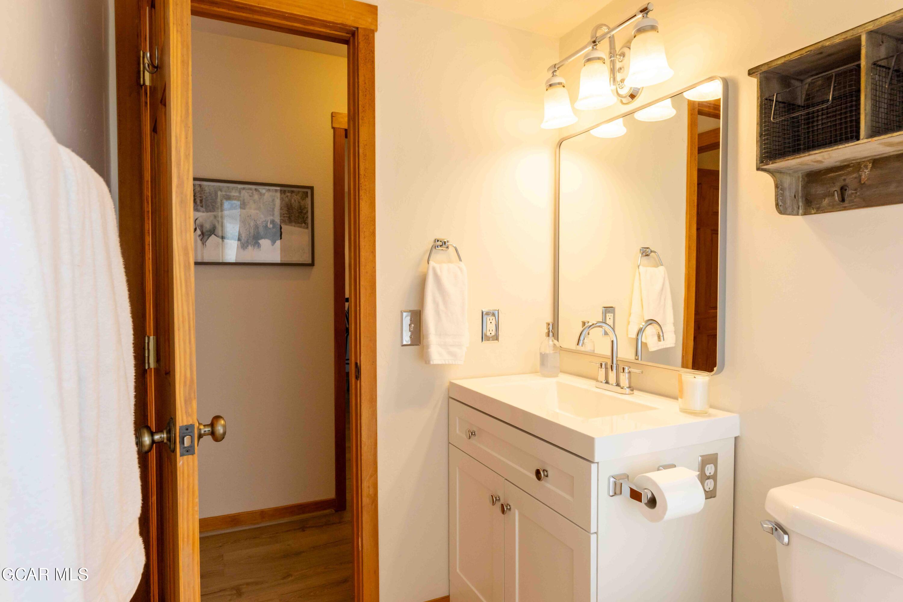 225 Hi Country Drive 11-1213