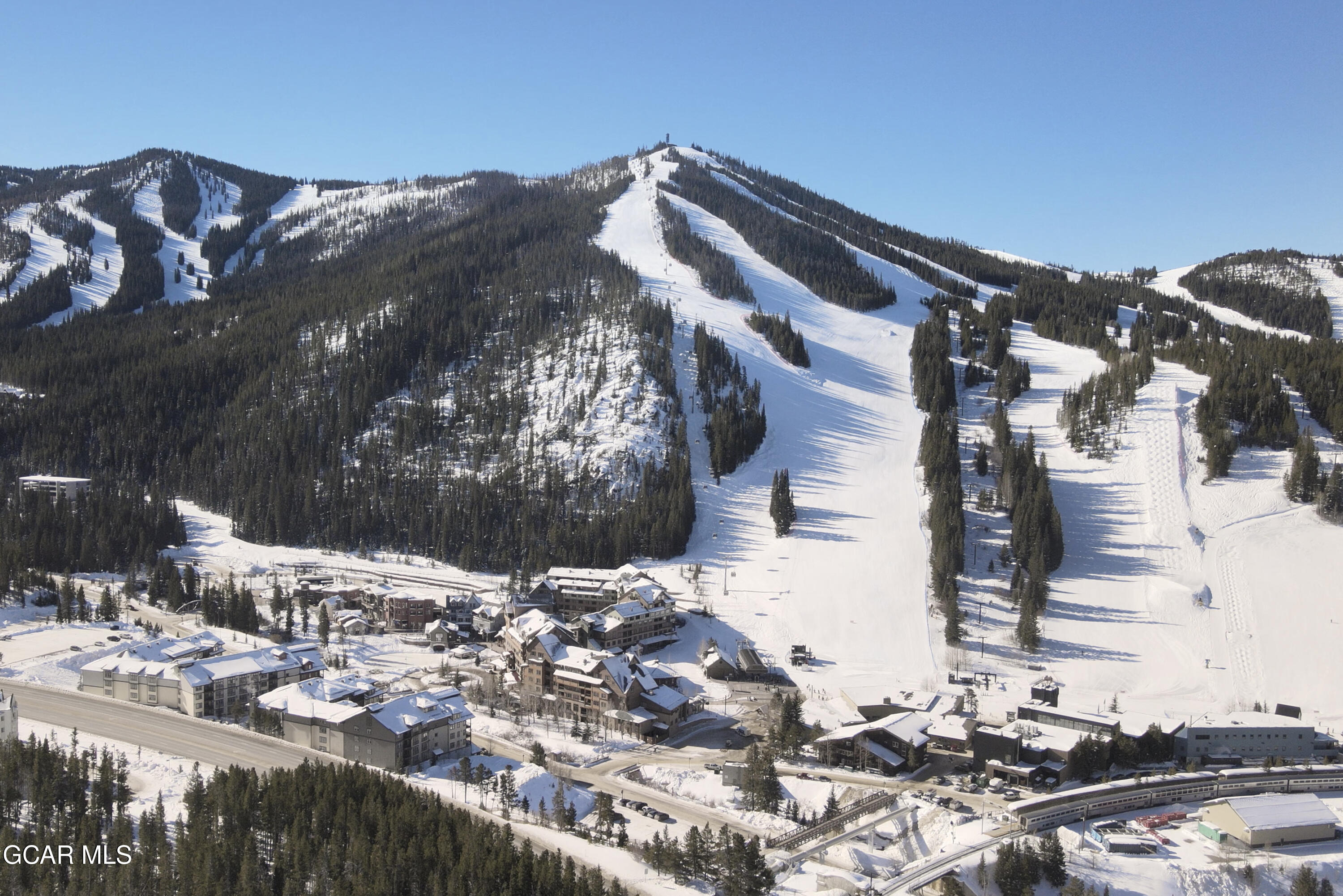 580 Winter Park Drive 4571-4573