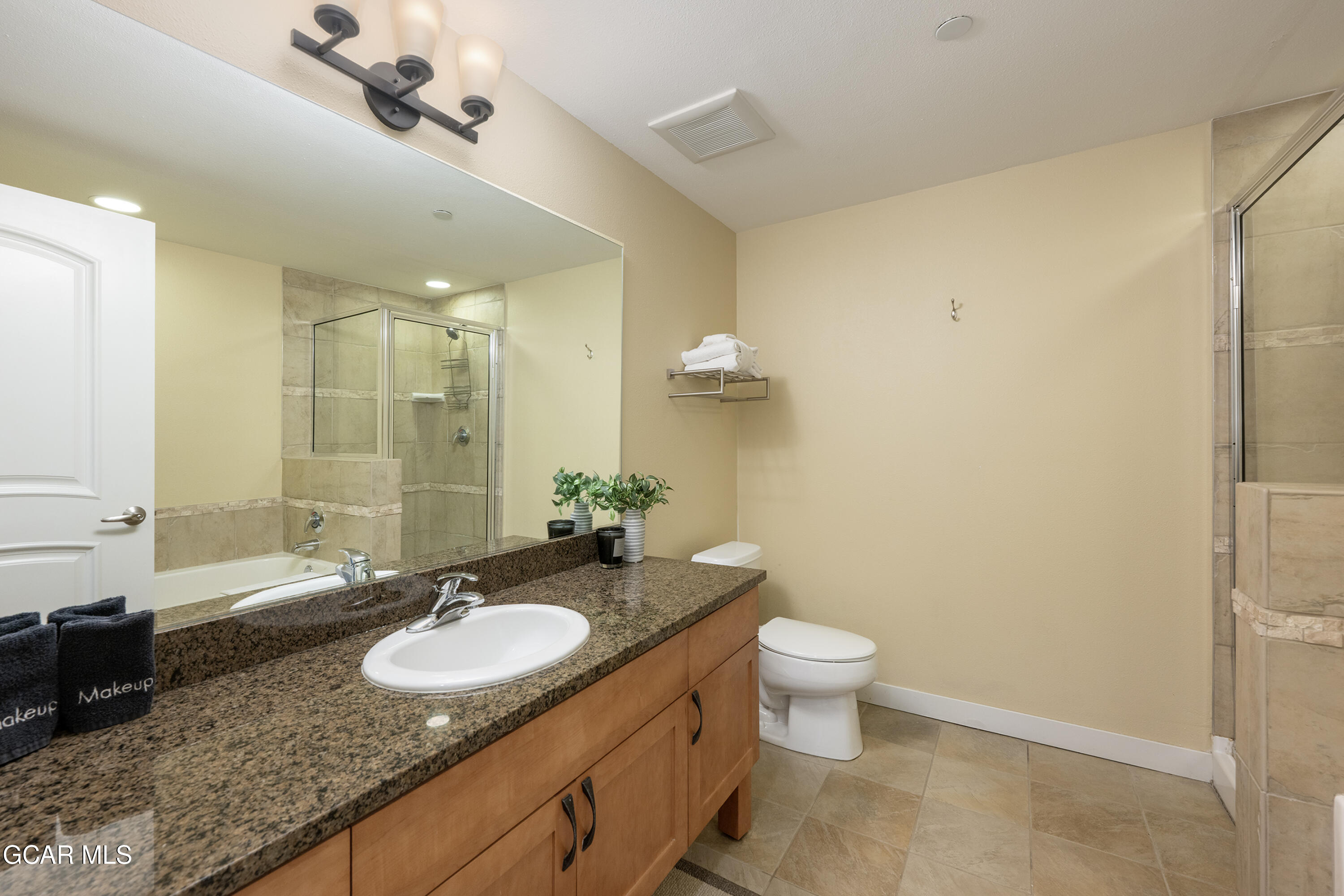 580 Winter Park Drive 4571-4573