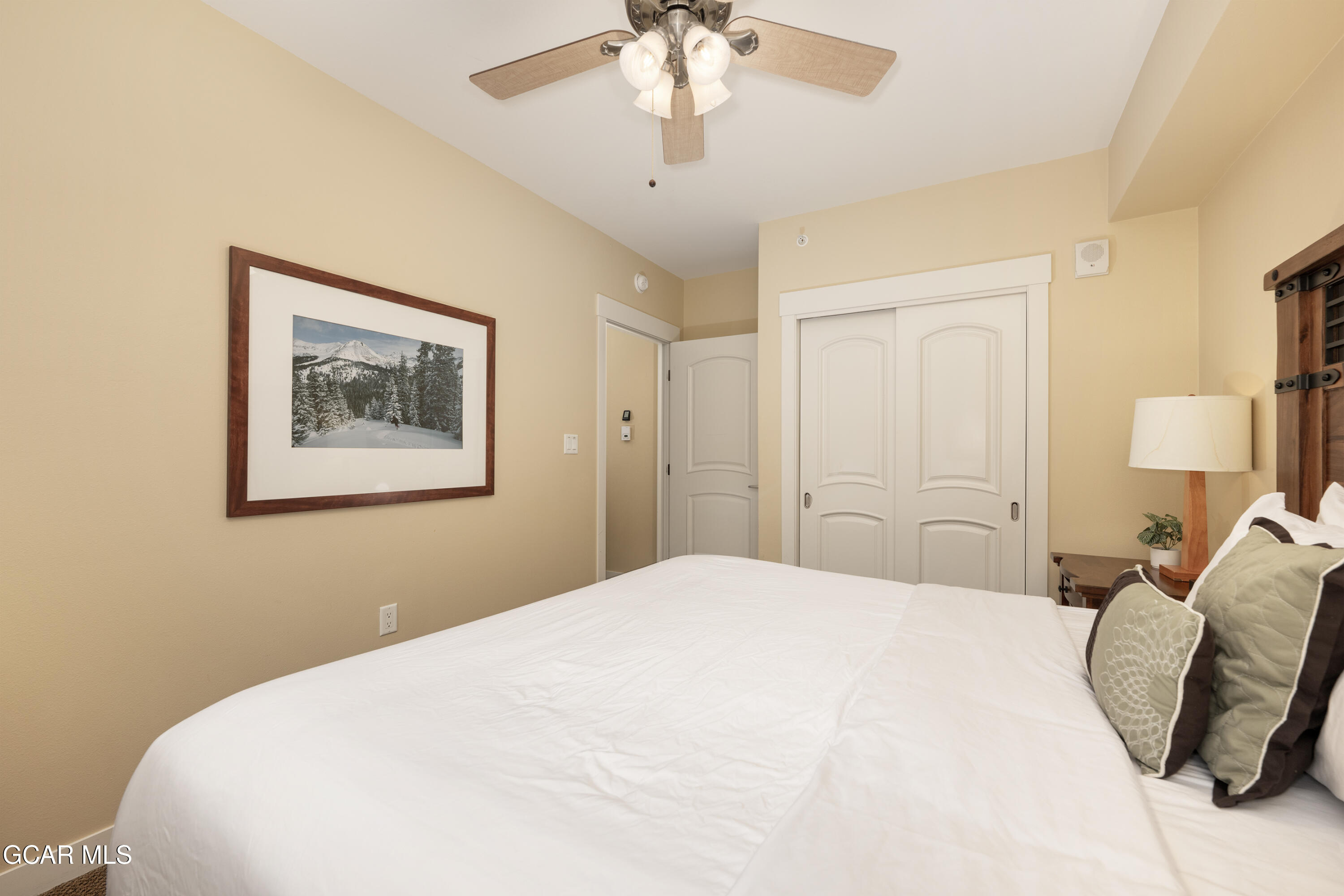 580 Winter Park Drive 4571-4573