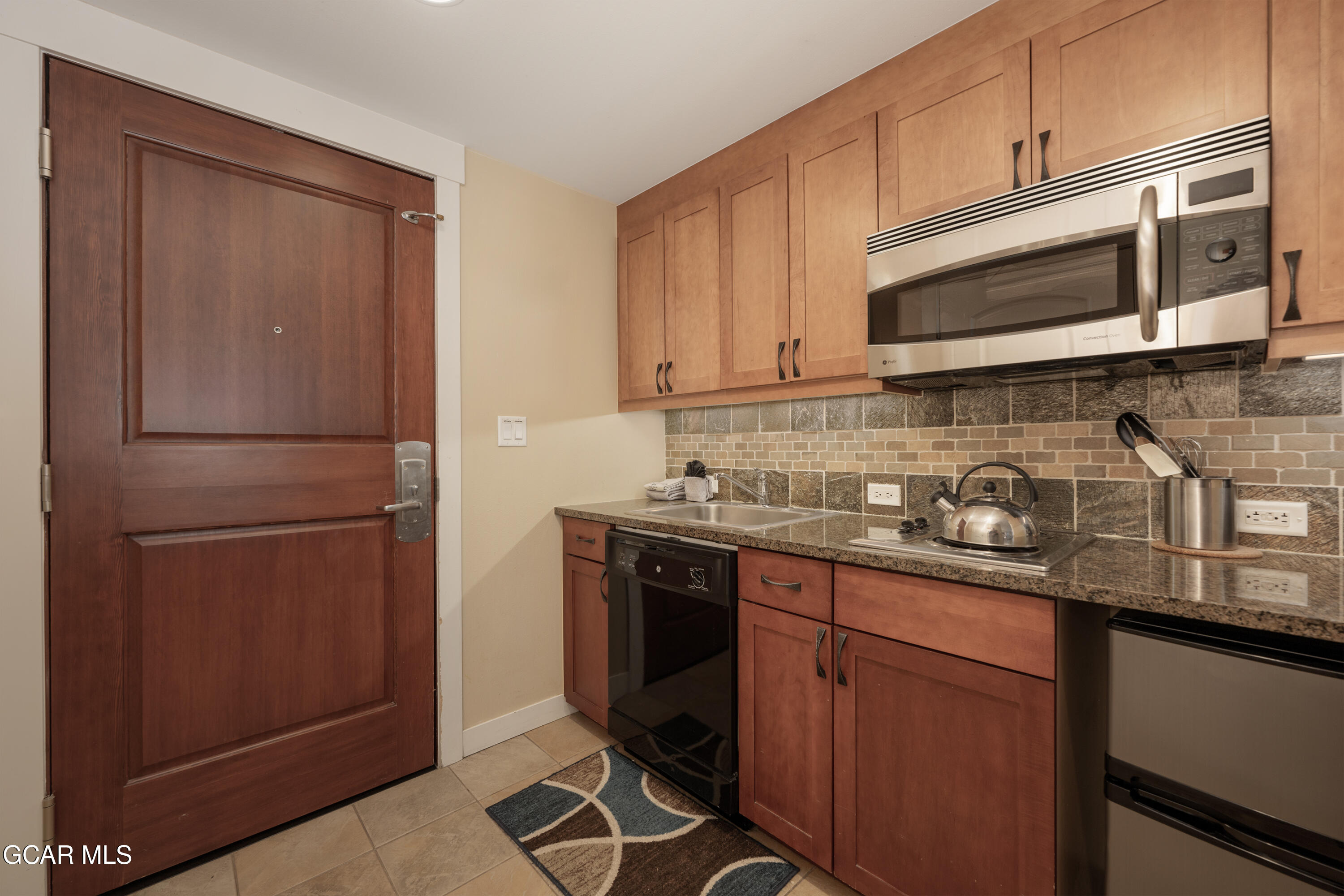 580 Winter Park Drive 4571-4573