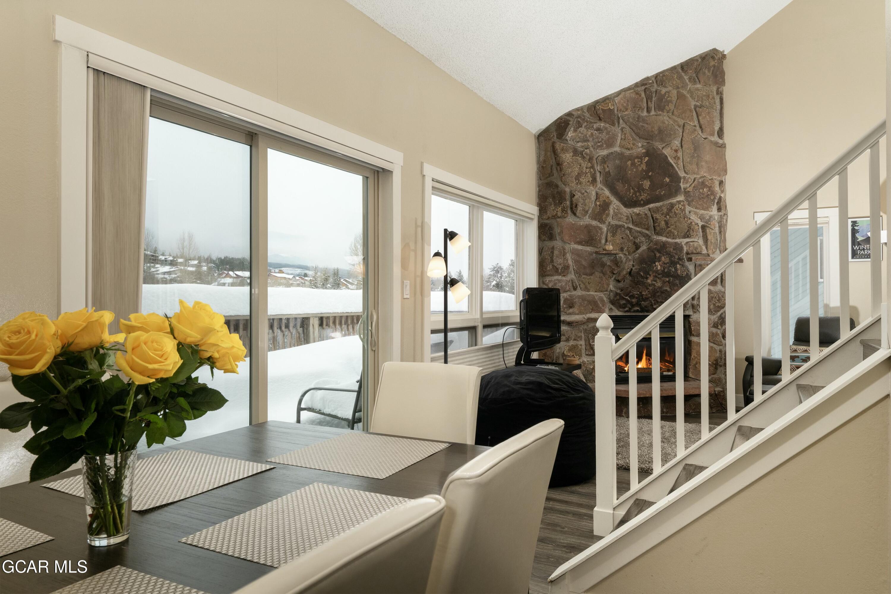 300 Sterling Way 8 (Perry)