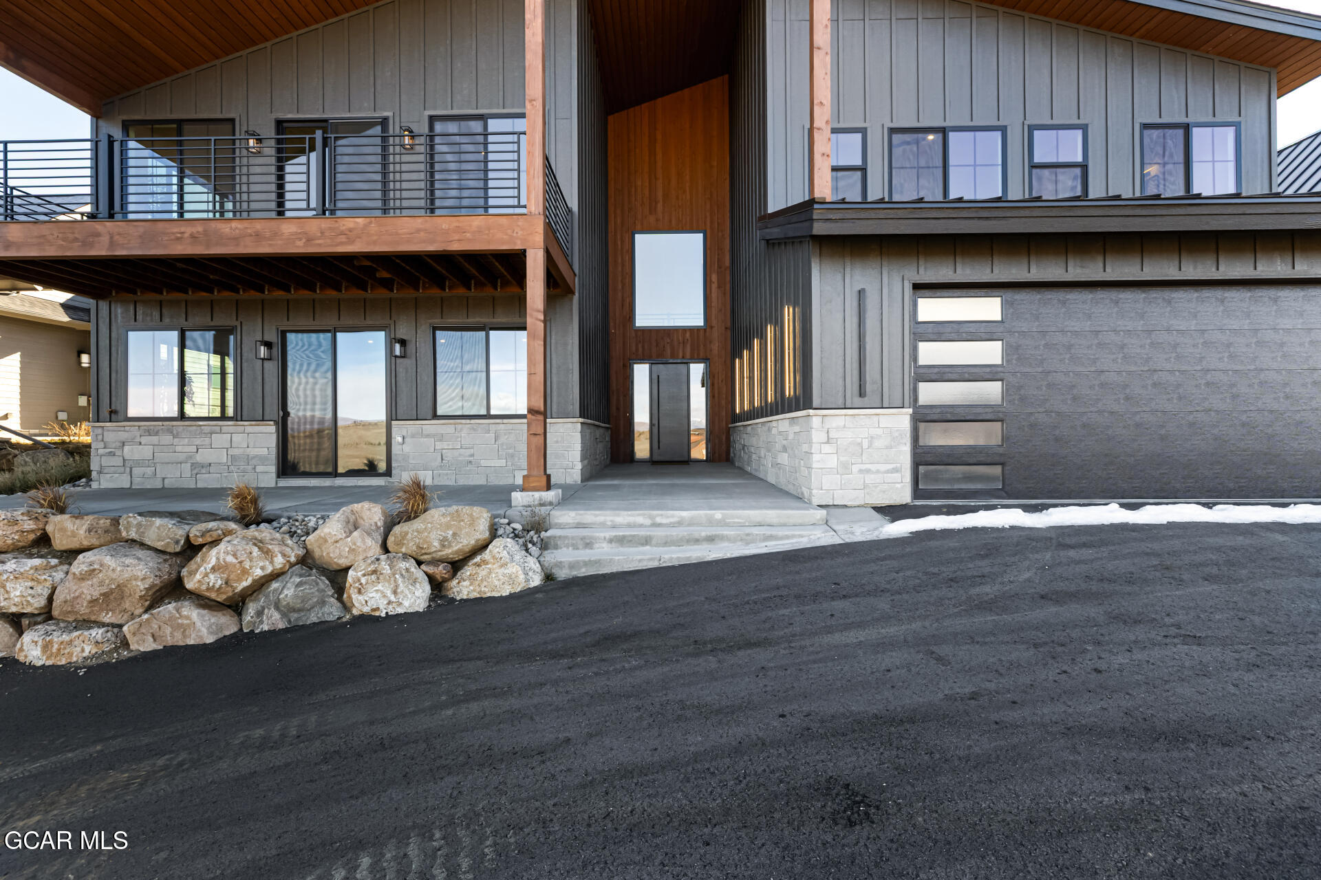 634 Lower Ranch View Road