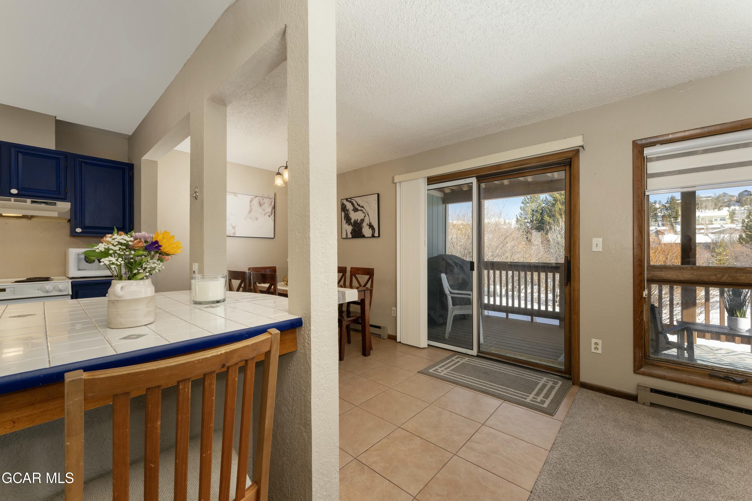 300 STERLING Way #4 Perry